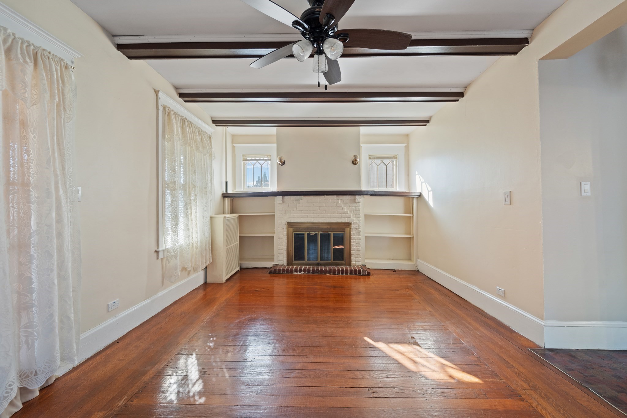15 Chapman Ave, Holyoke, MA 01040 - Image 11
