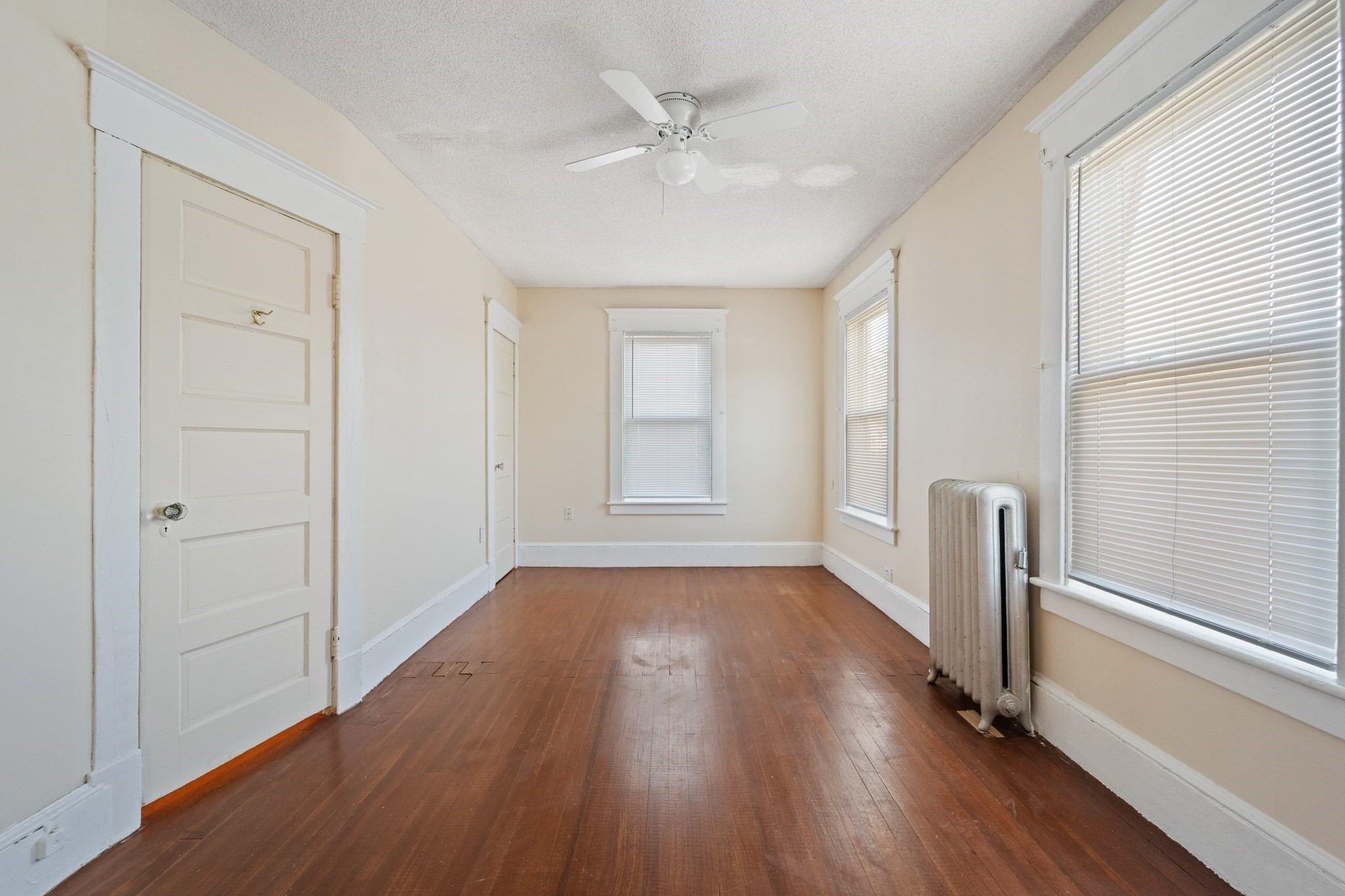 15 Chapman Ave, Holyoke, MA 01040 - Image 15