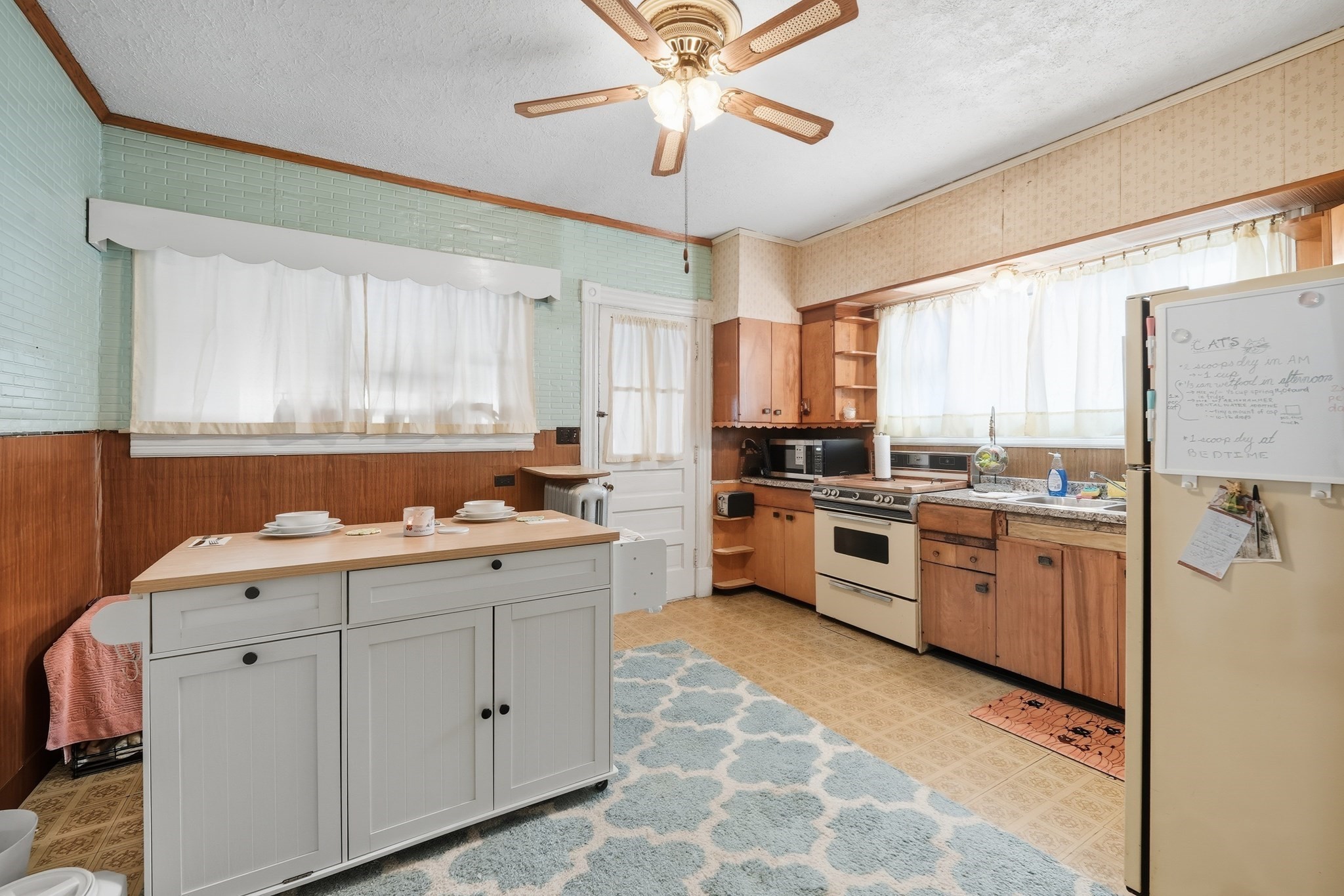 1421 Dwight St, Holyoke, MA 01040 - Image 17