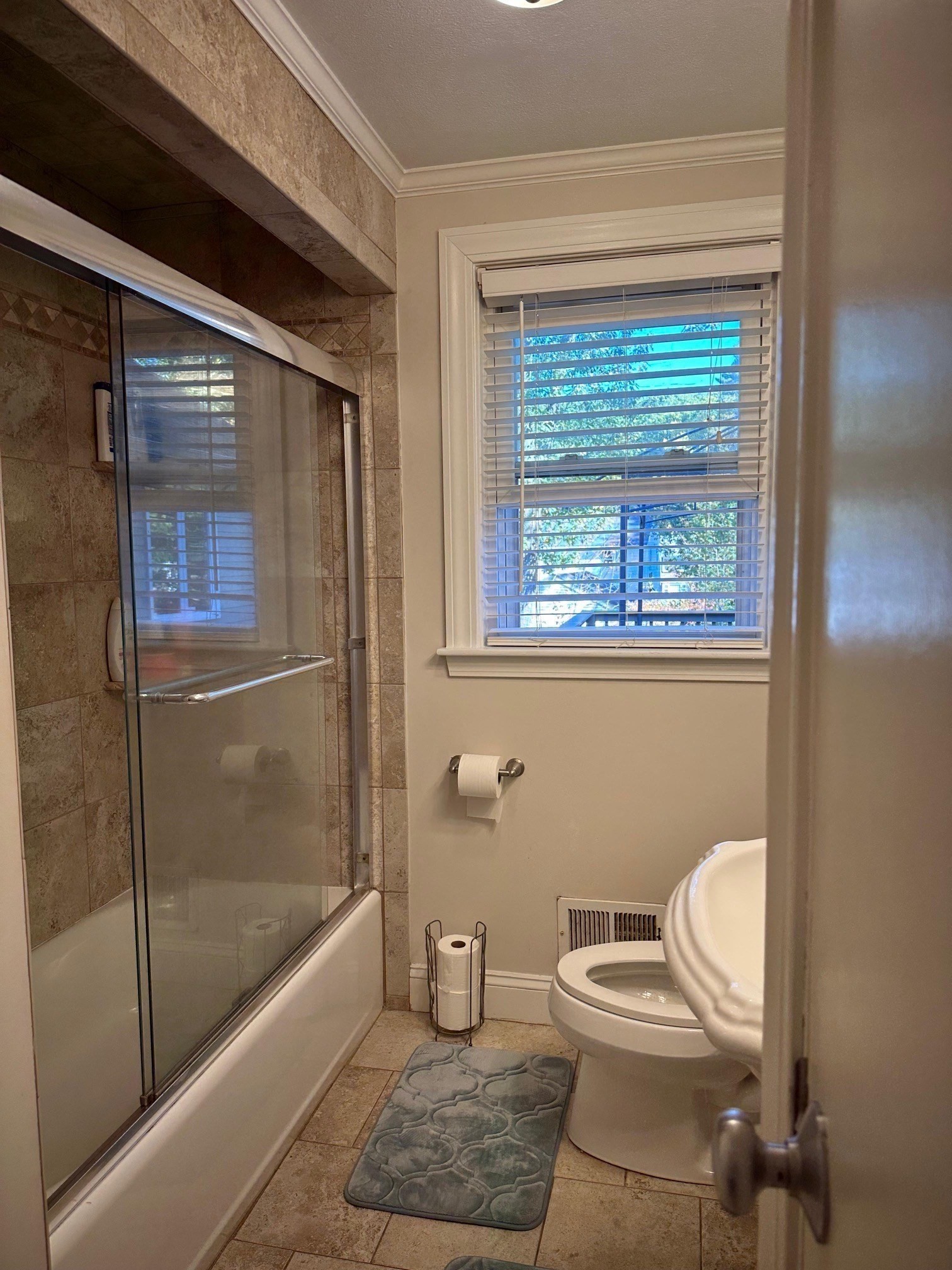 223 Robert Rd, Dedham, MA 02026 - Image 11