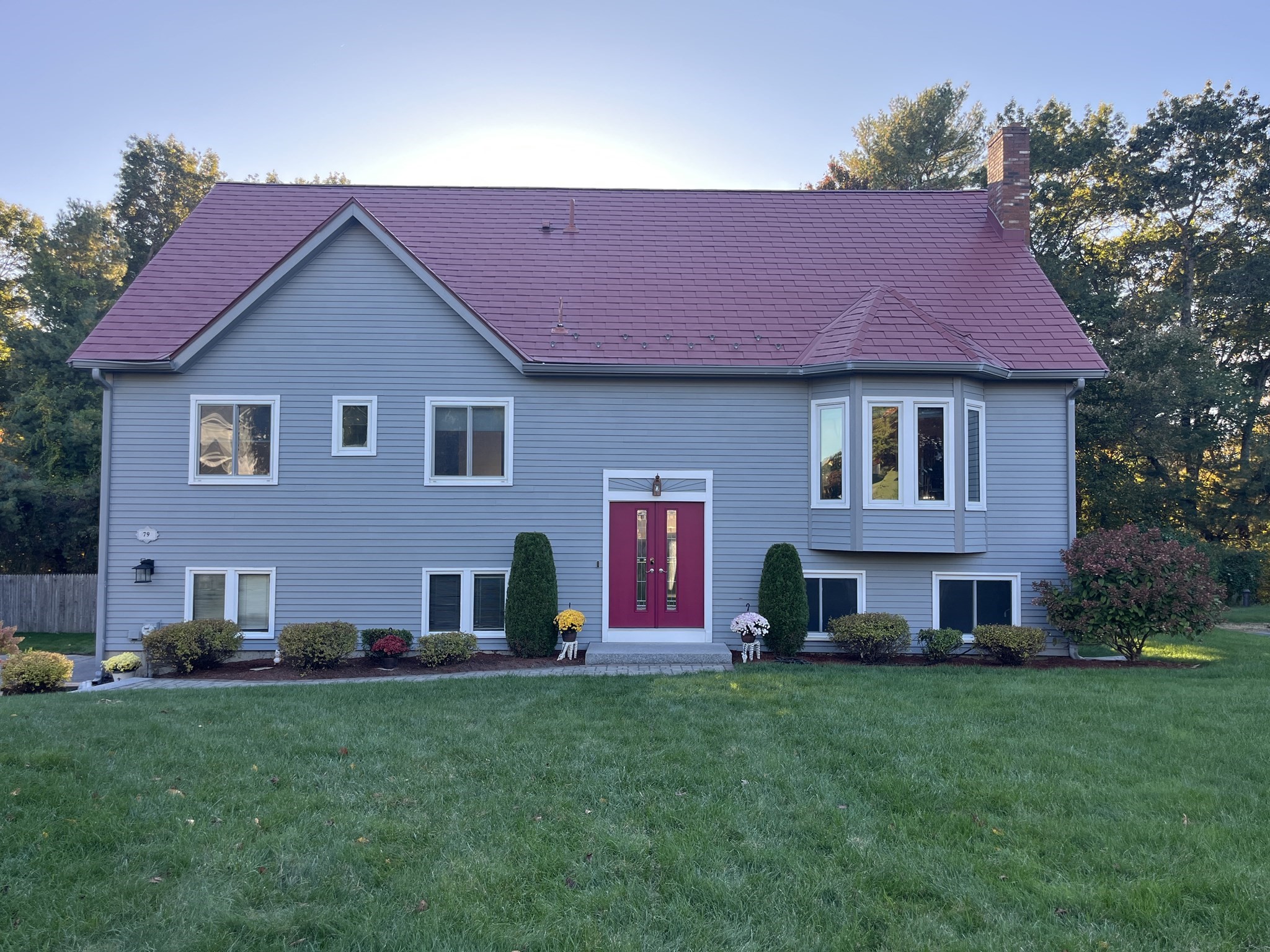 79 Lucas Dr, Stoughton, MA 02072