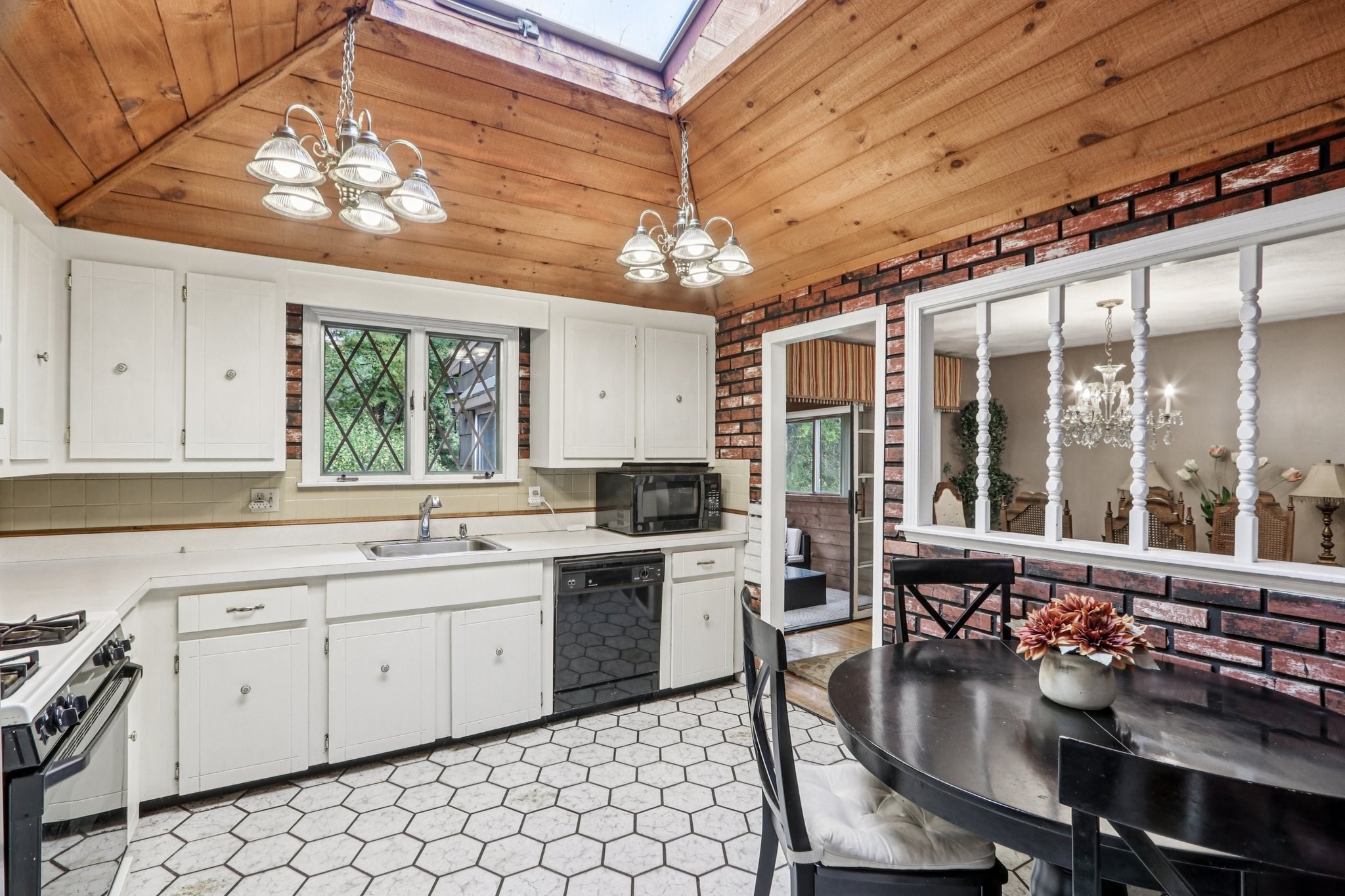 137 Peregrine Rd, Abington, MA 02351 - Image 8