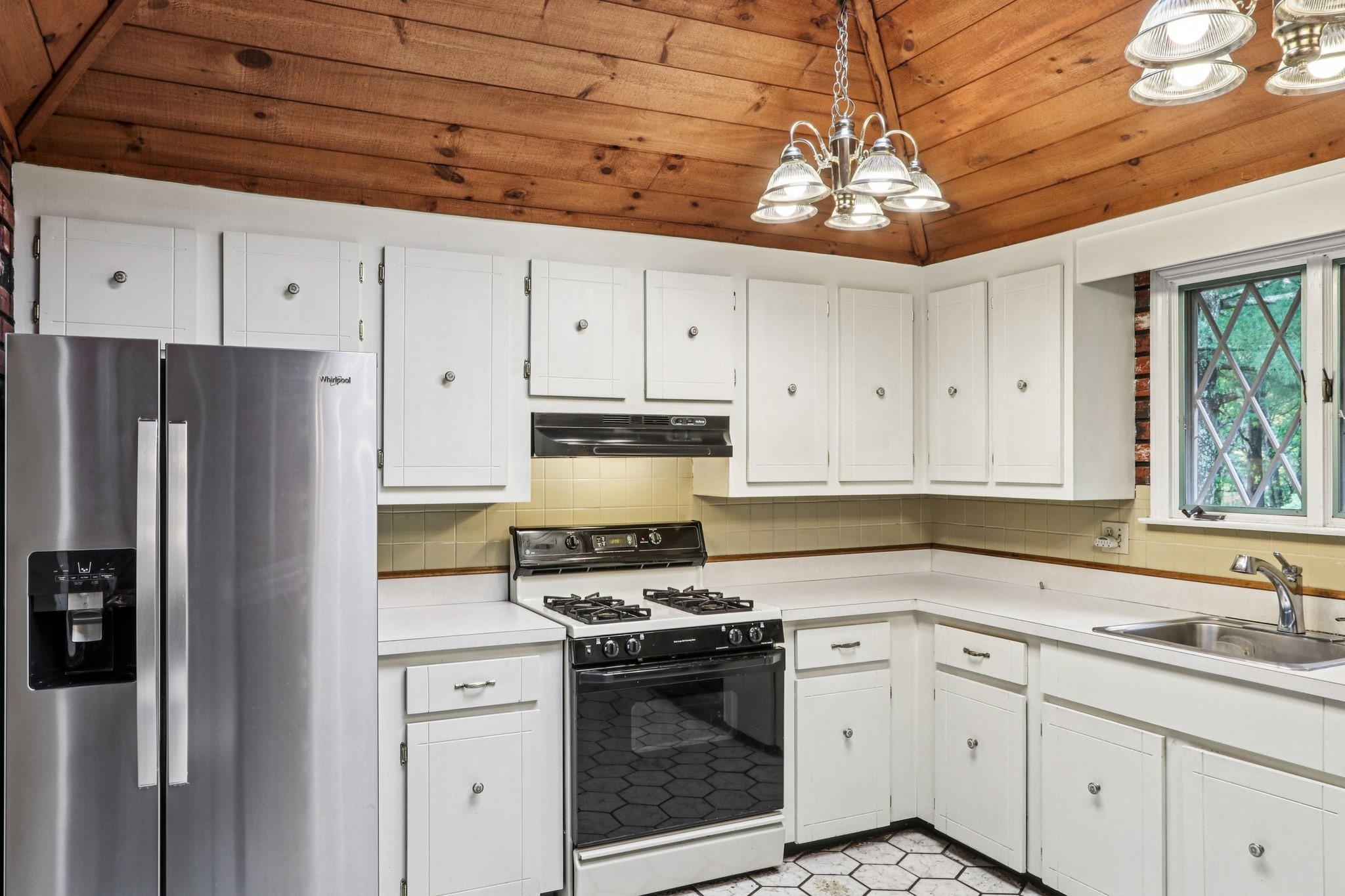 137 Peregrine Rd, Abington, MA 02351 - Image 10