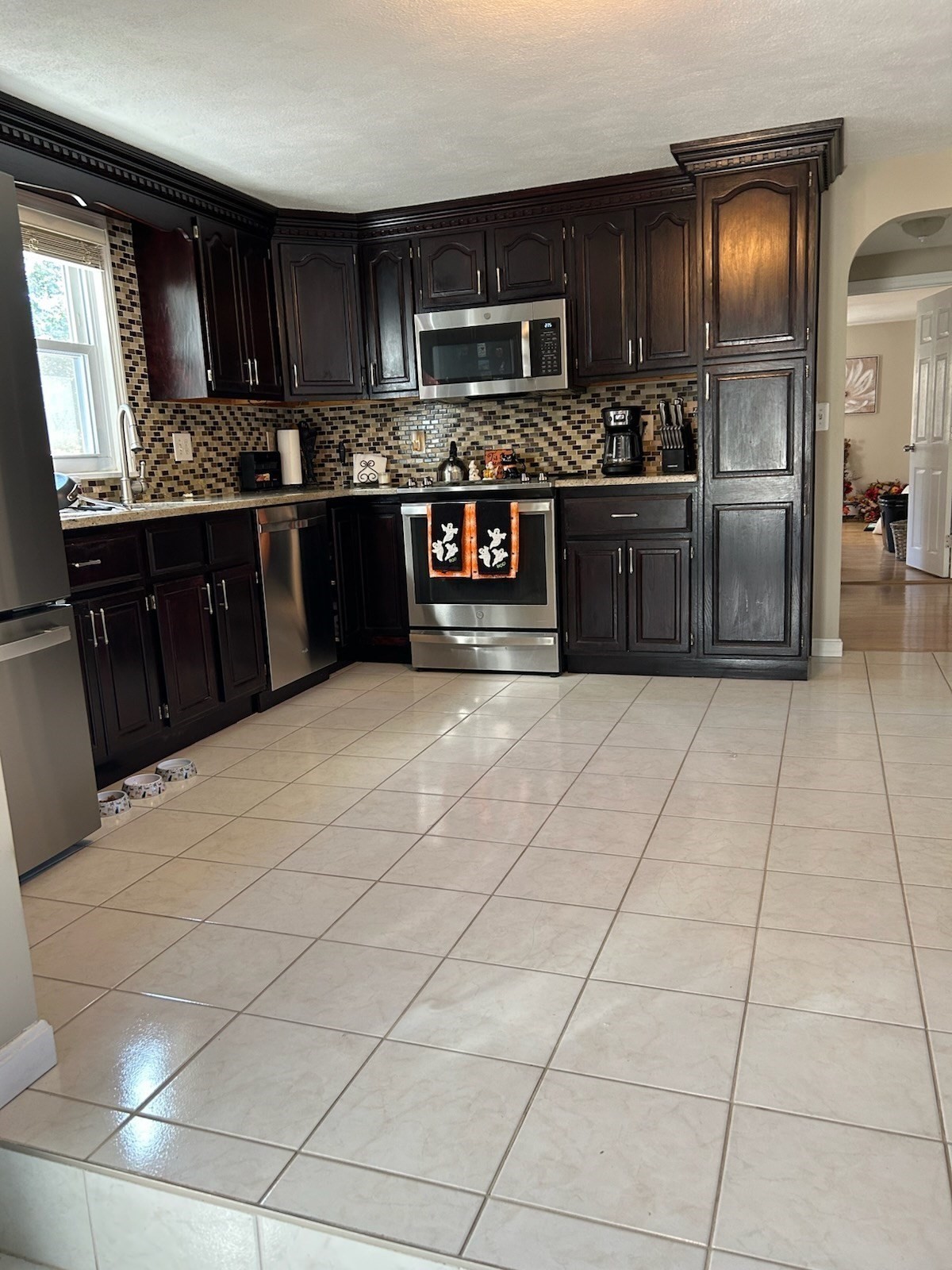 28 Emory Street, Saugus, MA 01906 - Image 4