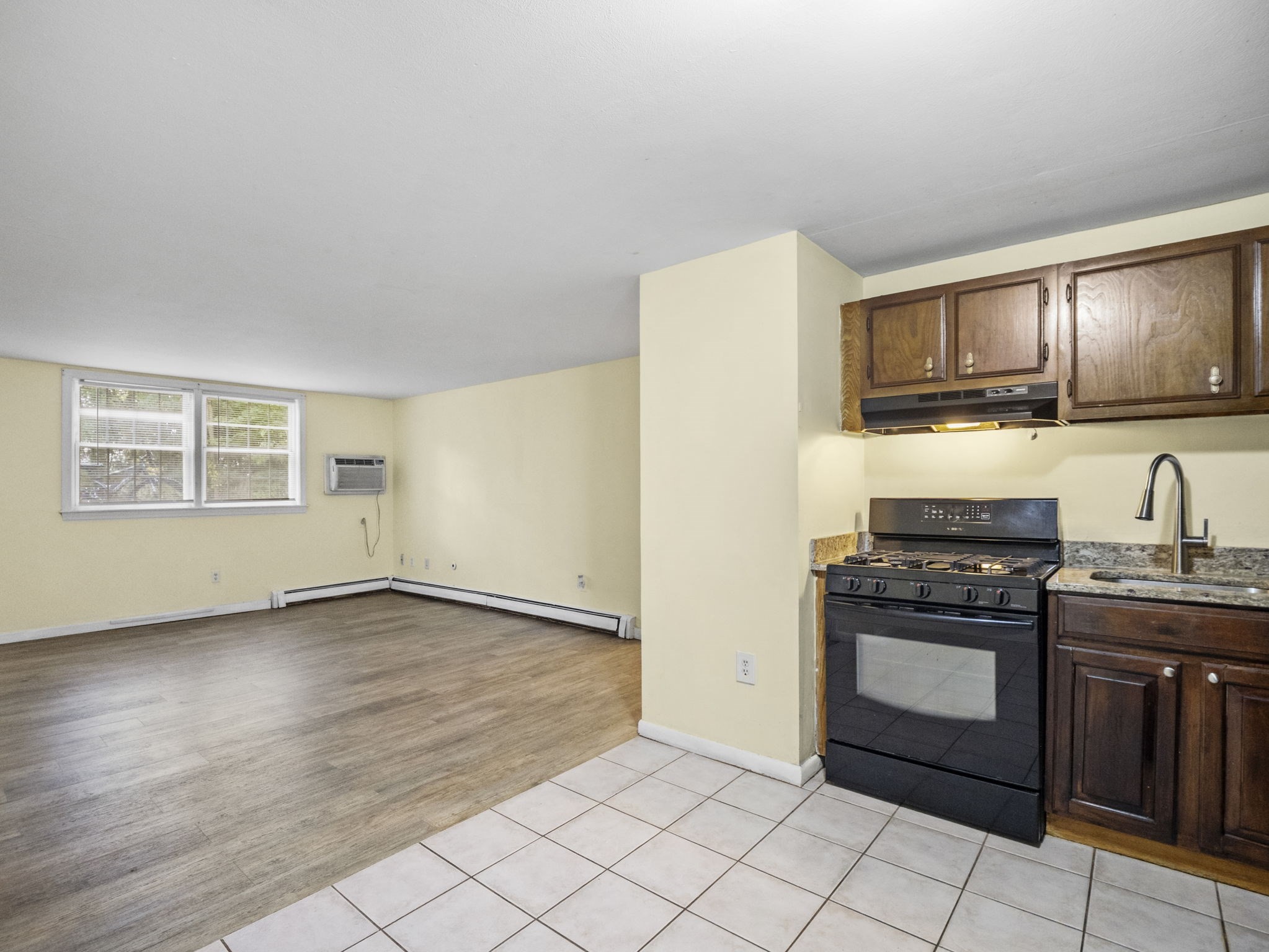 82 Boylston Ln Unit 16, Lowell, MA 01852 - Image 6