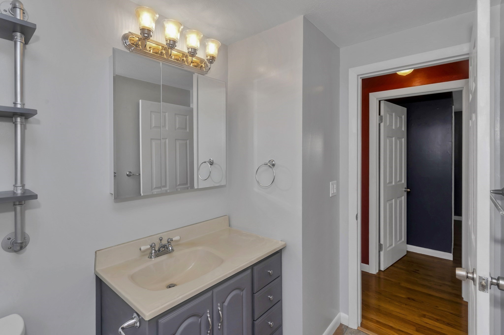260 Wolcott Ave, West Springfield, MA 01089 - Image 14