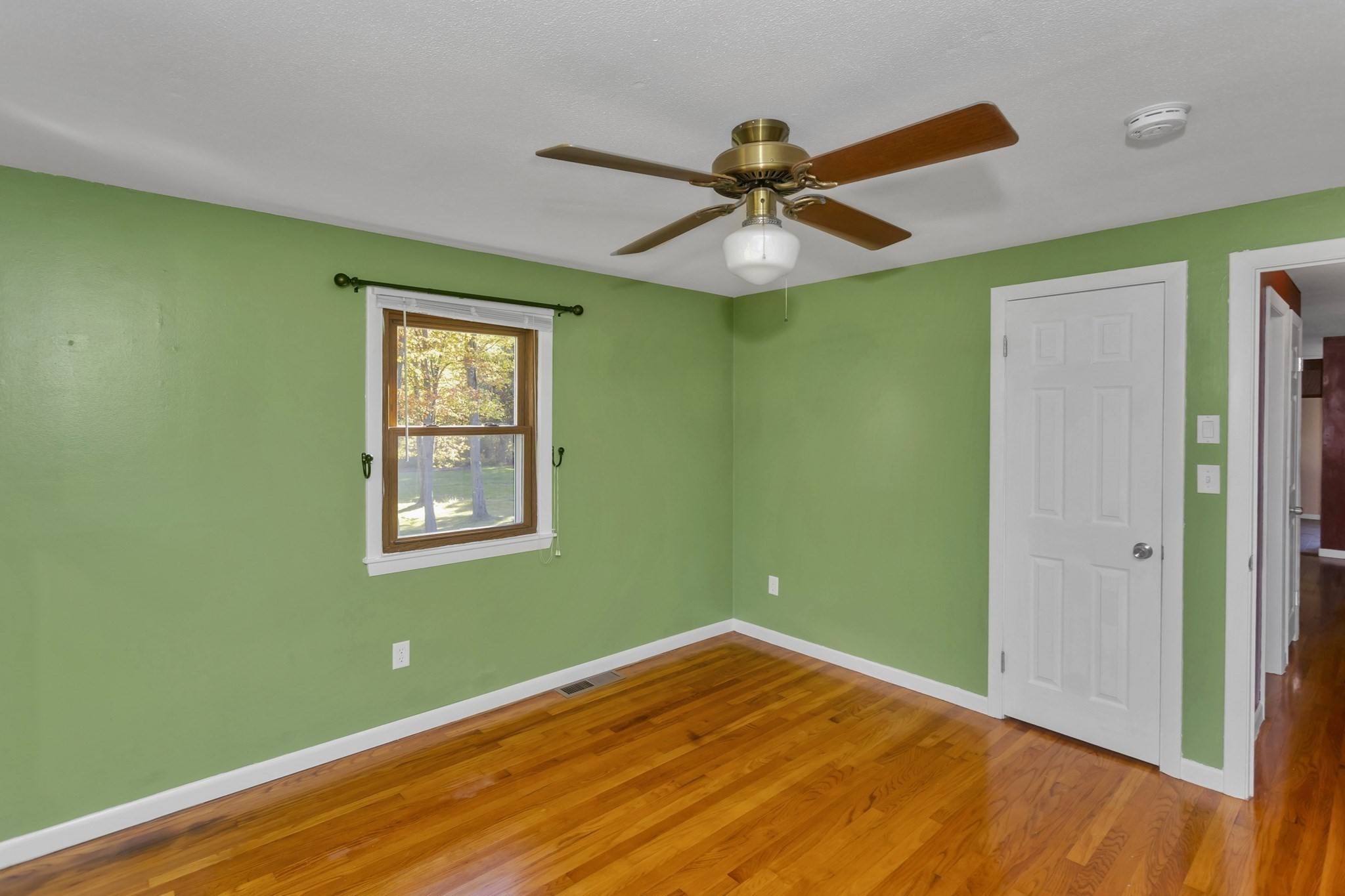 260 Wolcott Ave, West Springfield, MA 01089 - Image 20