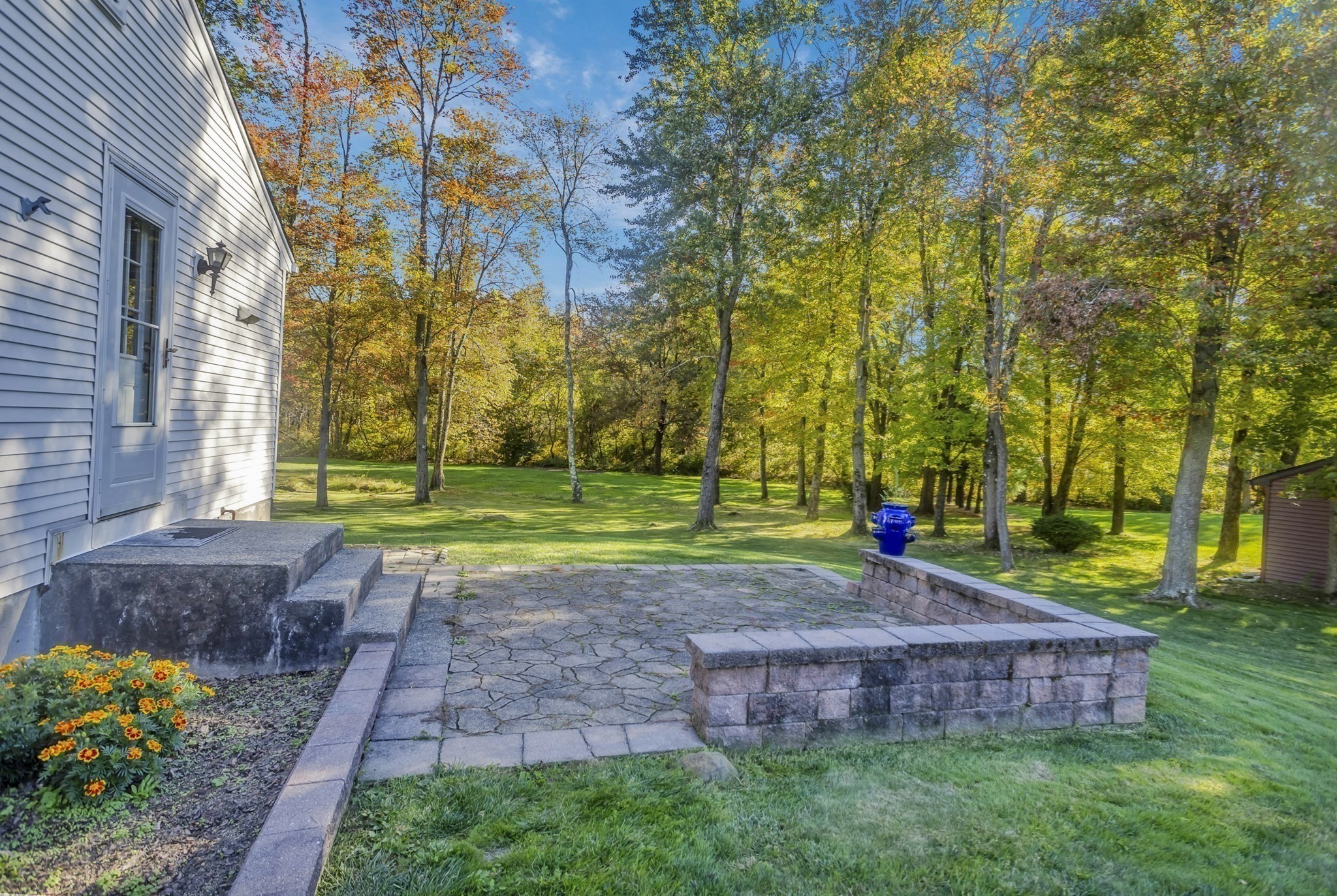 260 Wolcott Ave, West Springfield, MA 01089 - Image 3