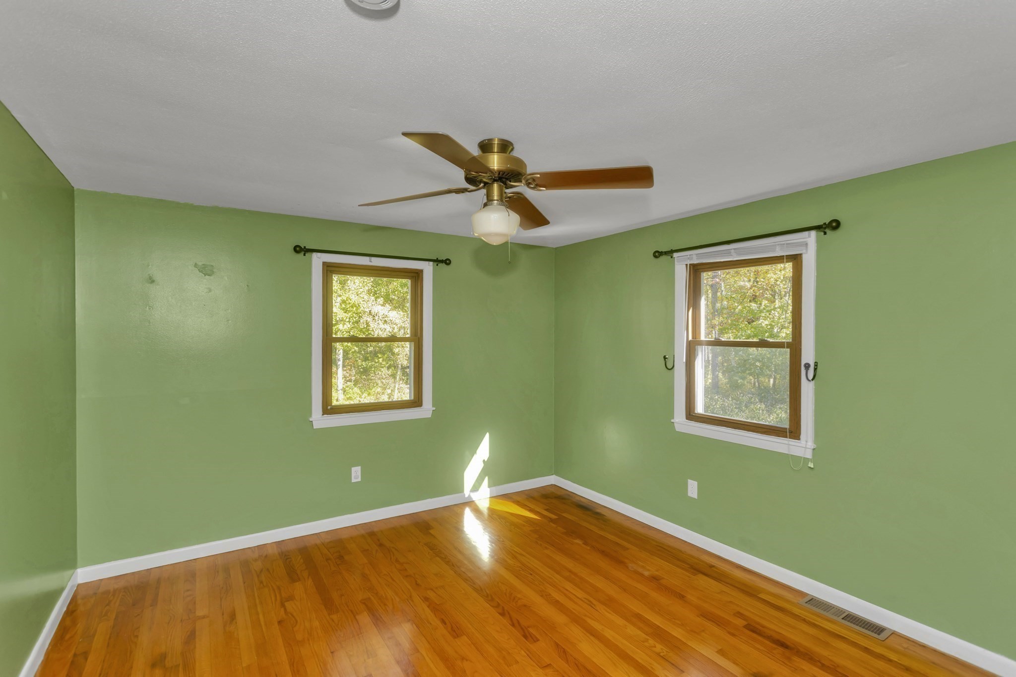 260 Wolcott Ave, West Springfield, MA 01089 - Image 21