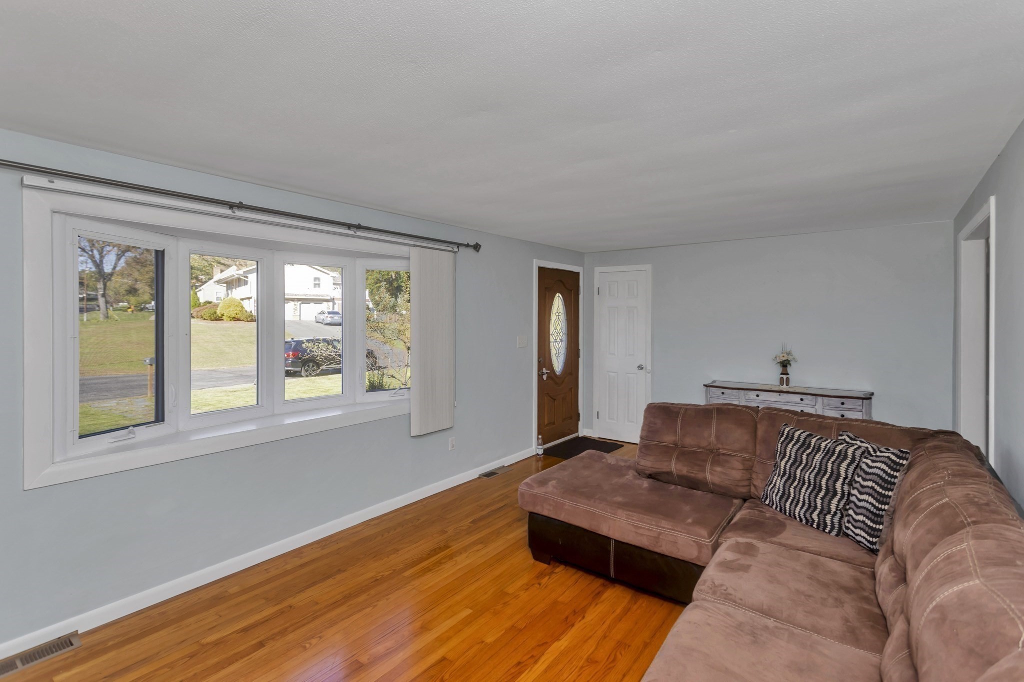 260 Wolcott Ave, West Springfield, MA 01089 - Image 5