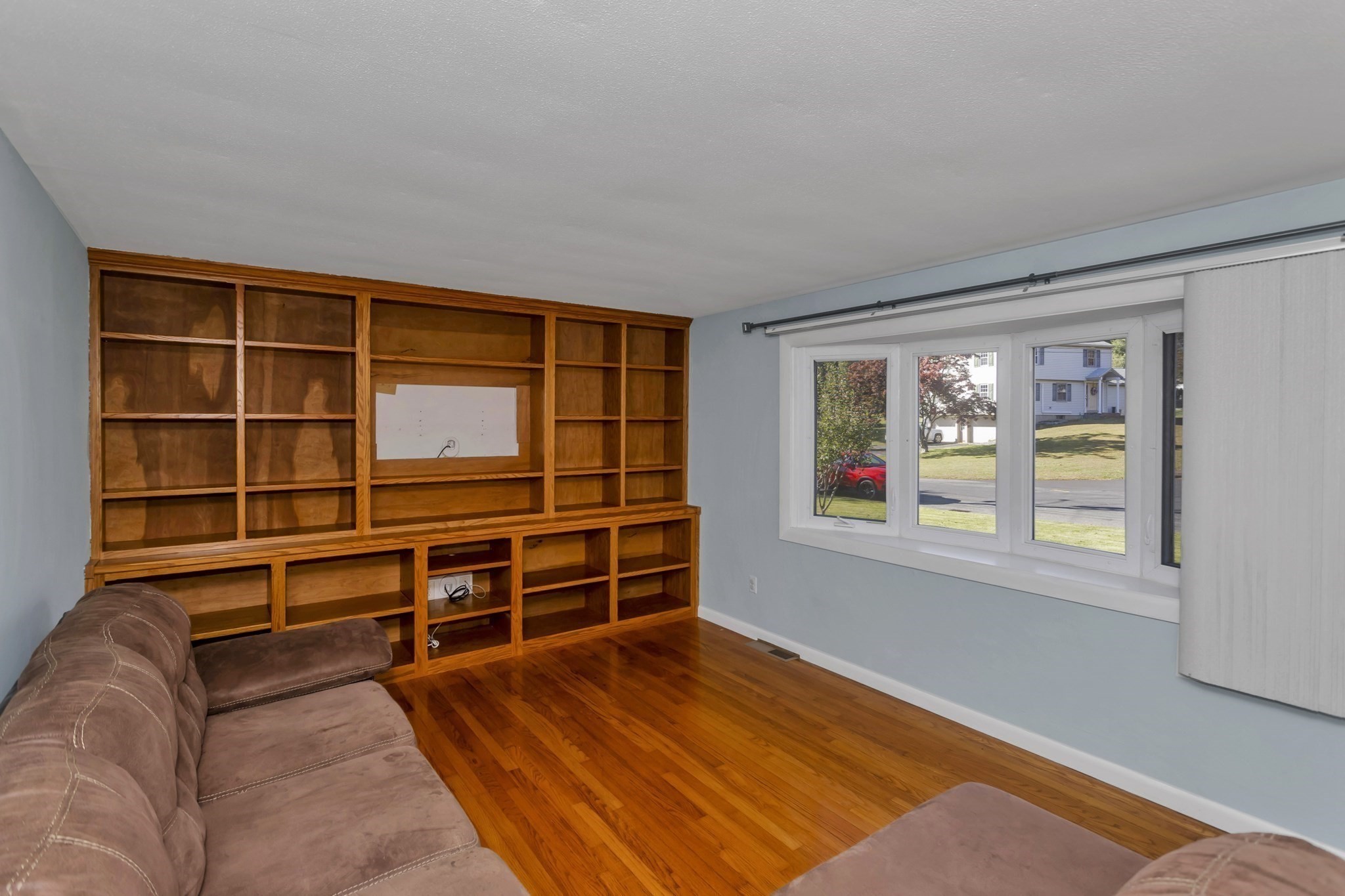 260 Wolcott Ave, West Springfield, MA 01089 - Image 6