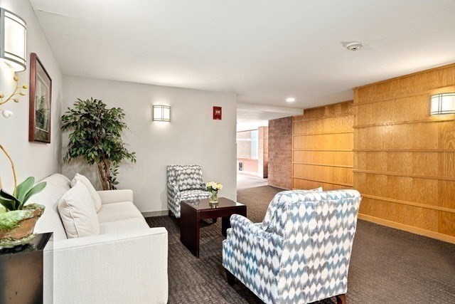 183 Oak Street Unit 307, Newton, MA 02464 - Image 17