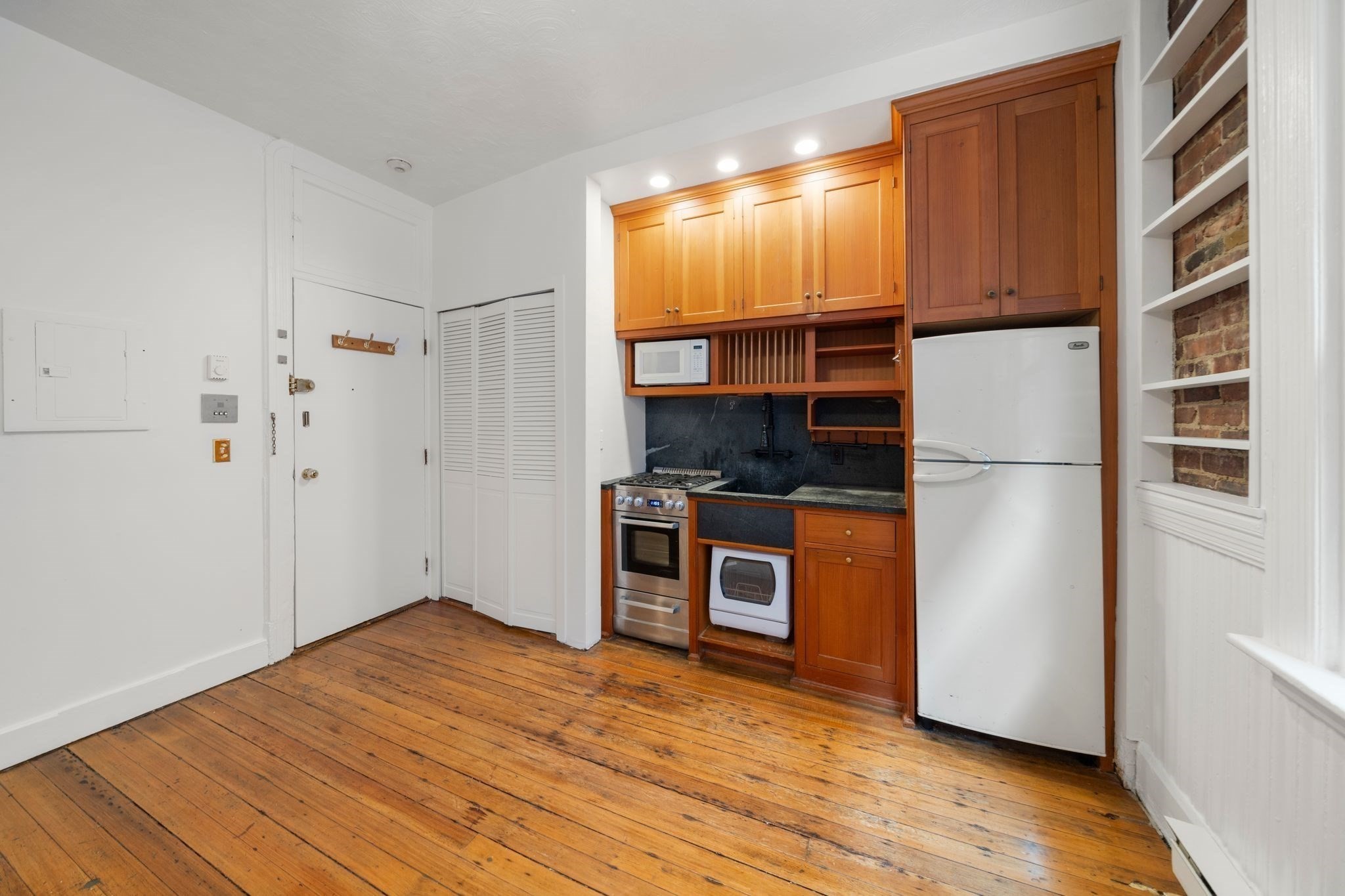 7 Unity St Unit 3, North End, Boston, MA 02113 - Image 5