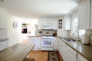 10 Joanne, Dennis, MA 02660 - Image 9