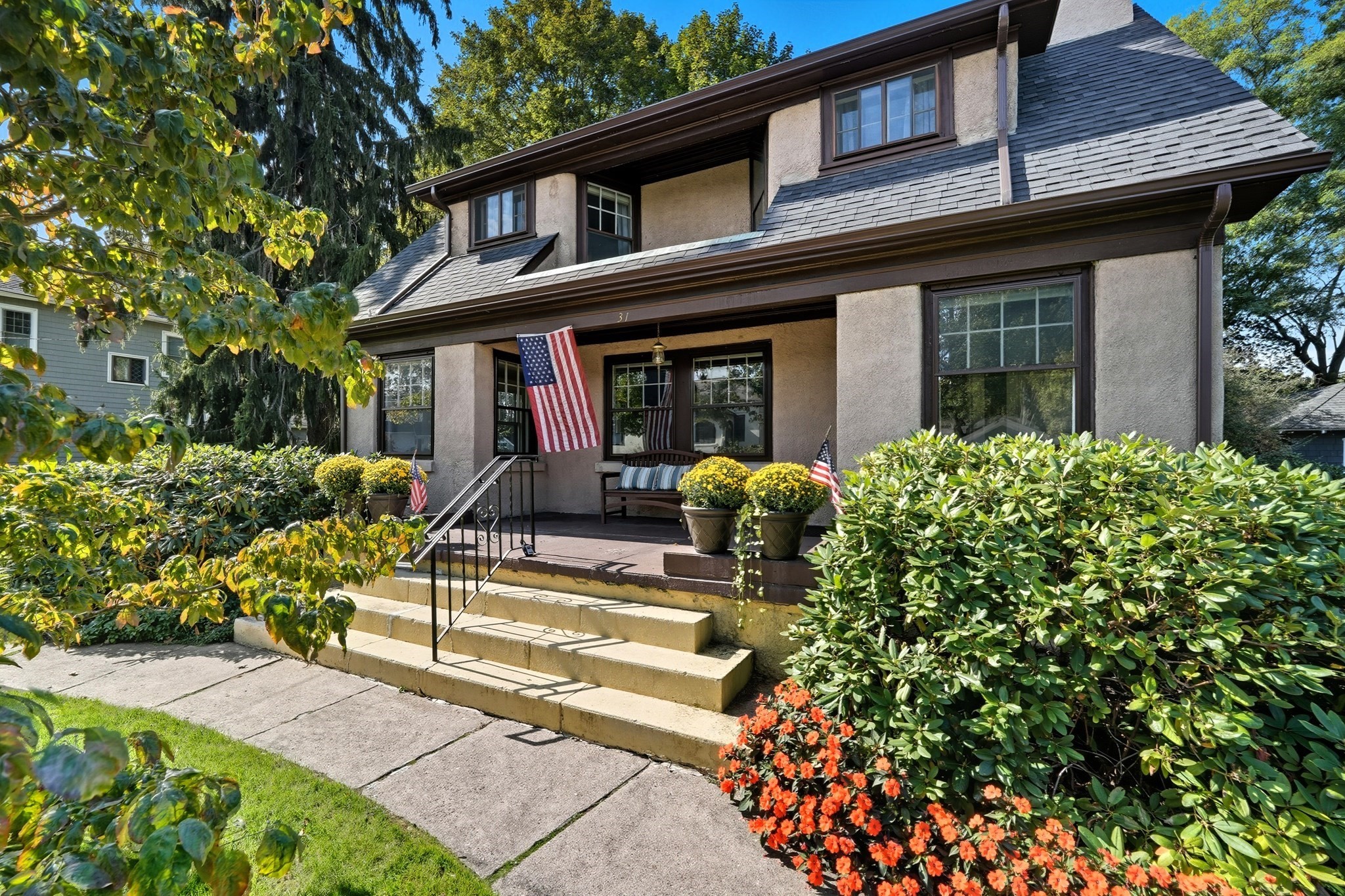 31 Wellesley Rd, Holyoke, MA 01040 - Image 2