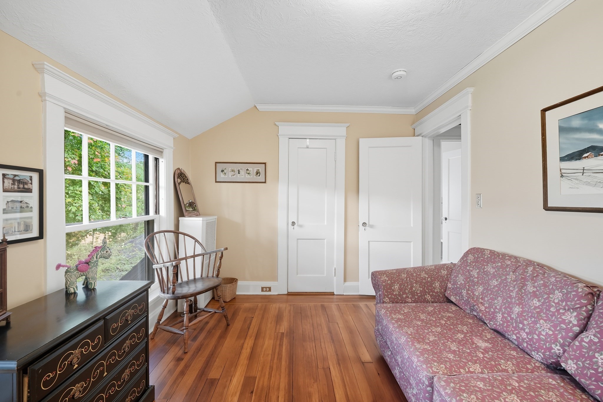 31 Wellesley Rd, Holyoke, MA 01040 - Image 24