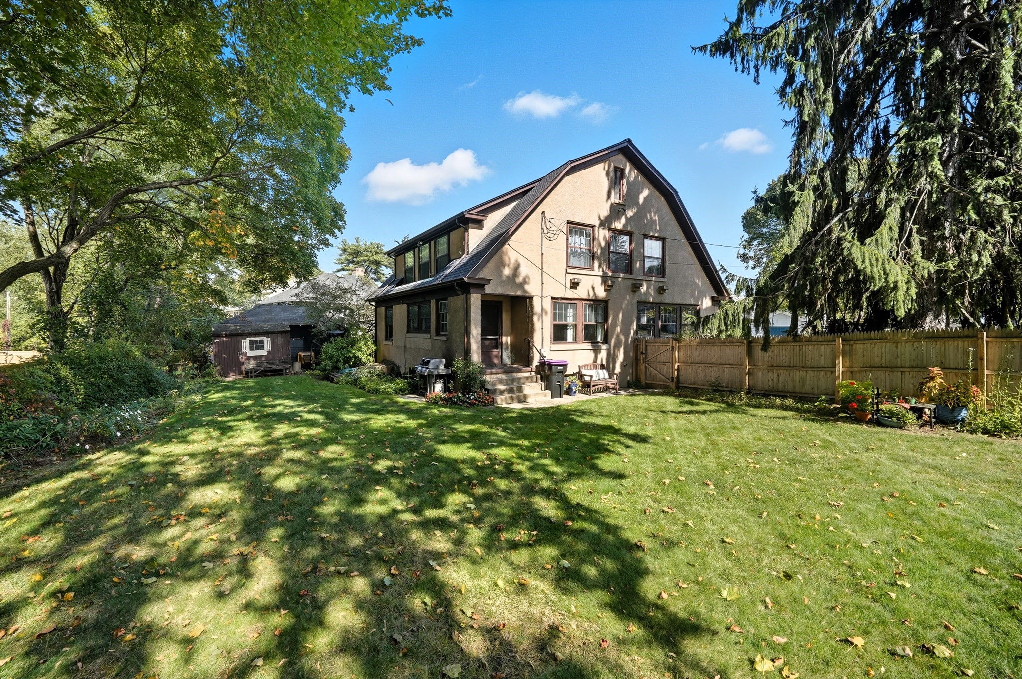 31 Wellesley Rd, Holyoke, MA 01040 - Image 33