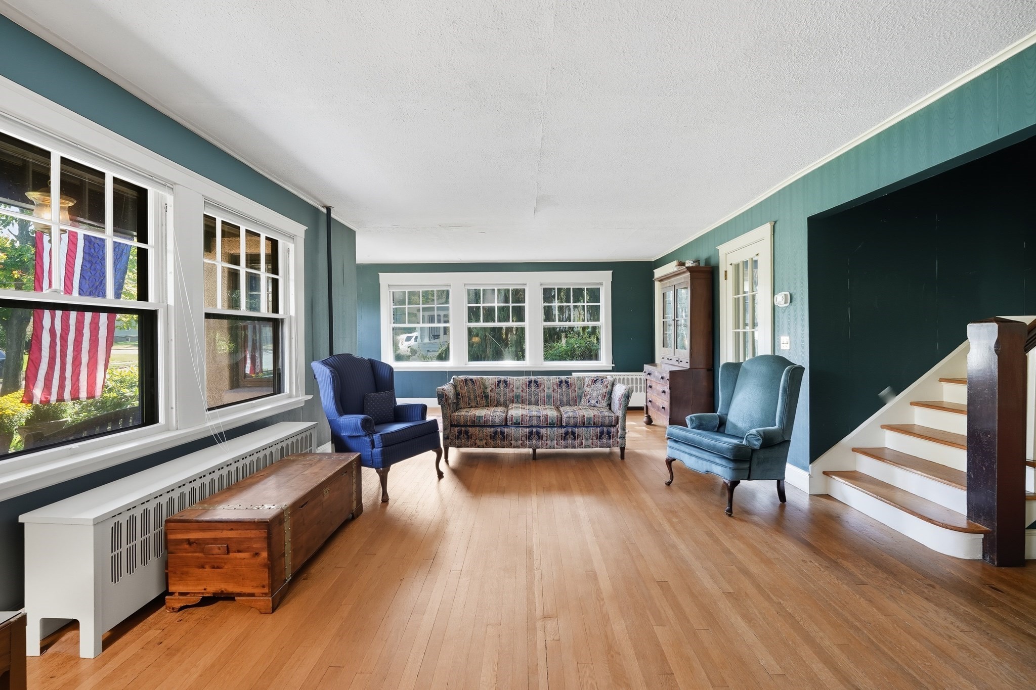 31 Wellesley Rd, Holyoke, MA 01040 - Image 5