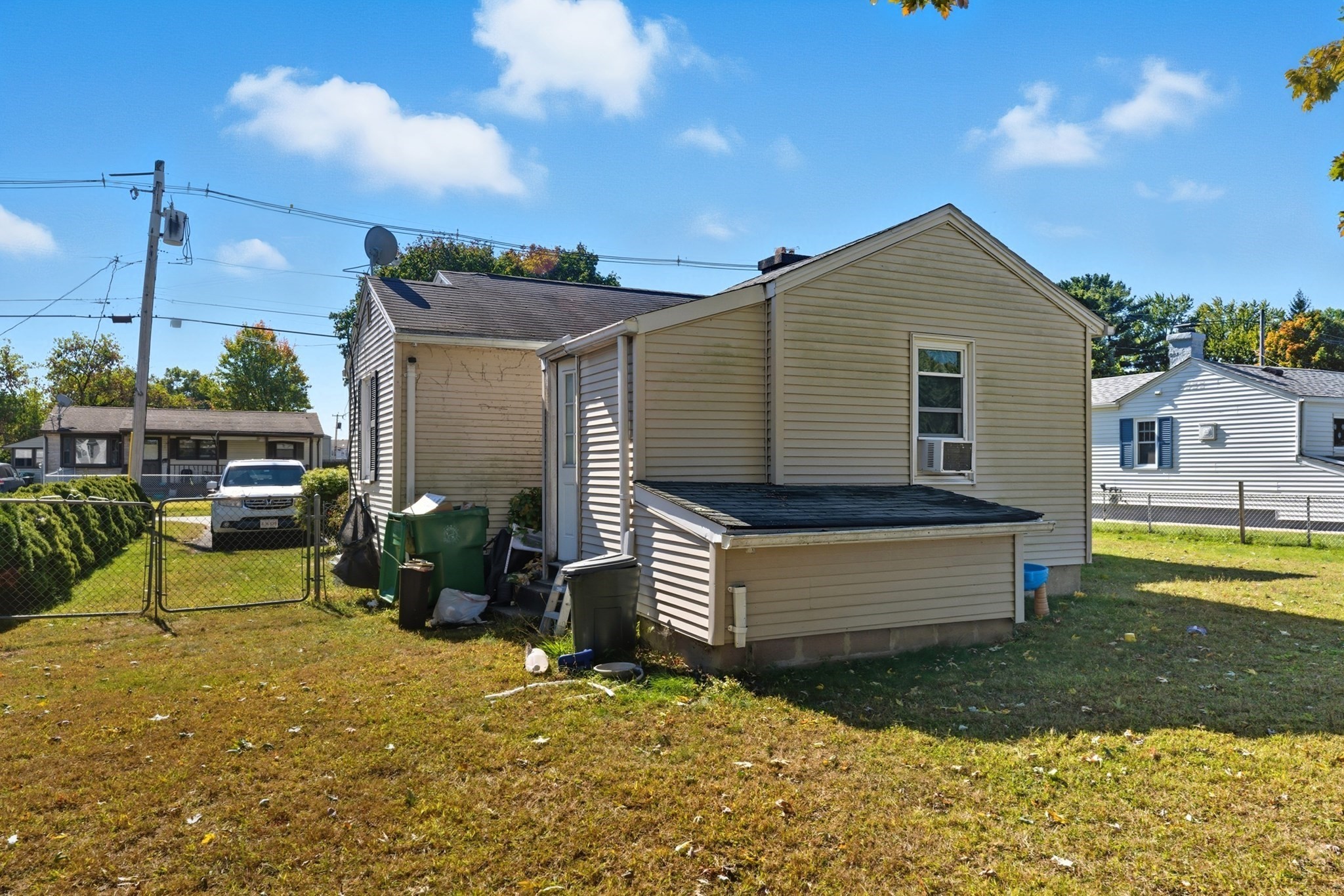 210 Clarendon Avenue, Chicopee, MA 01013 - Image 20