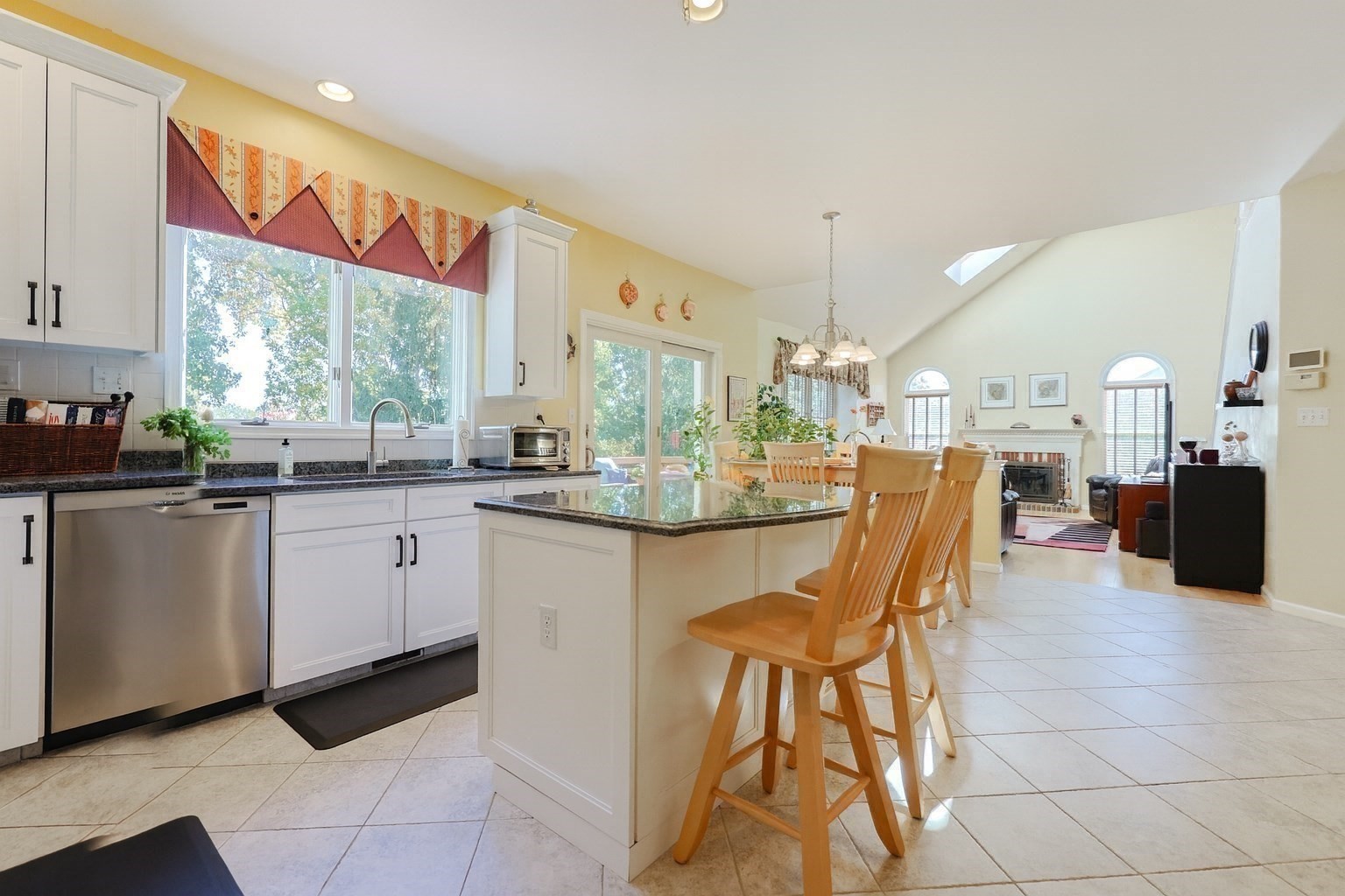 256 Robert Road, Marlborough, MA 01752 - Image 18