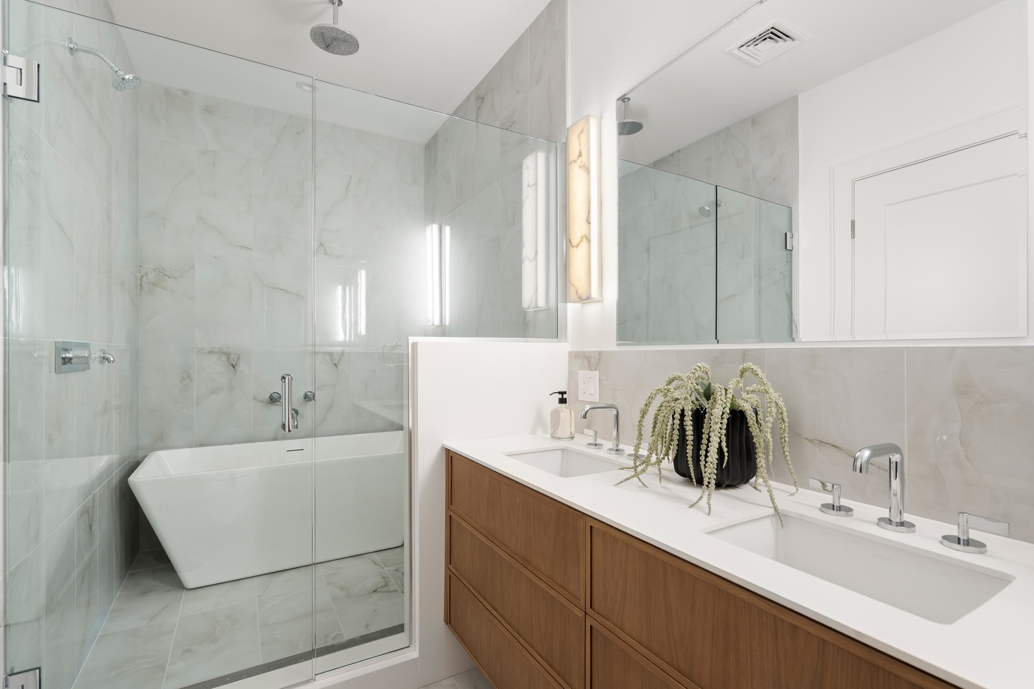 595 Albany Street Unit 502, South End, Boston, MA 02118 - Image 12