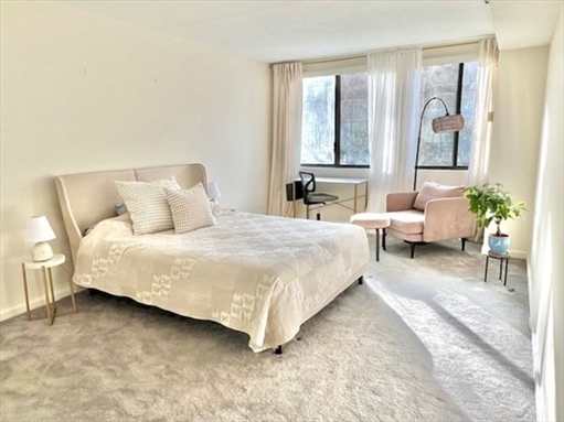 1731 Beacon St, Apt 4