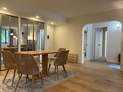 1731 Beacon St, Apt 4