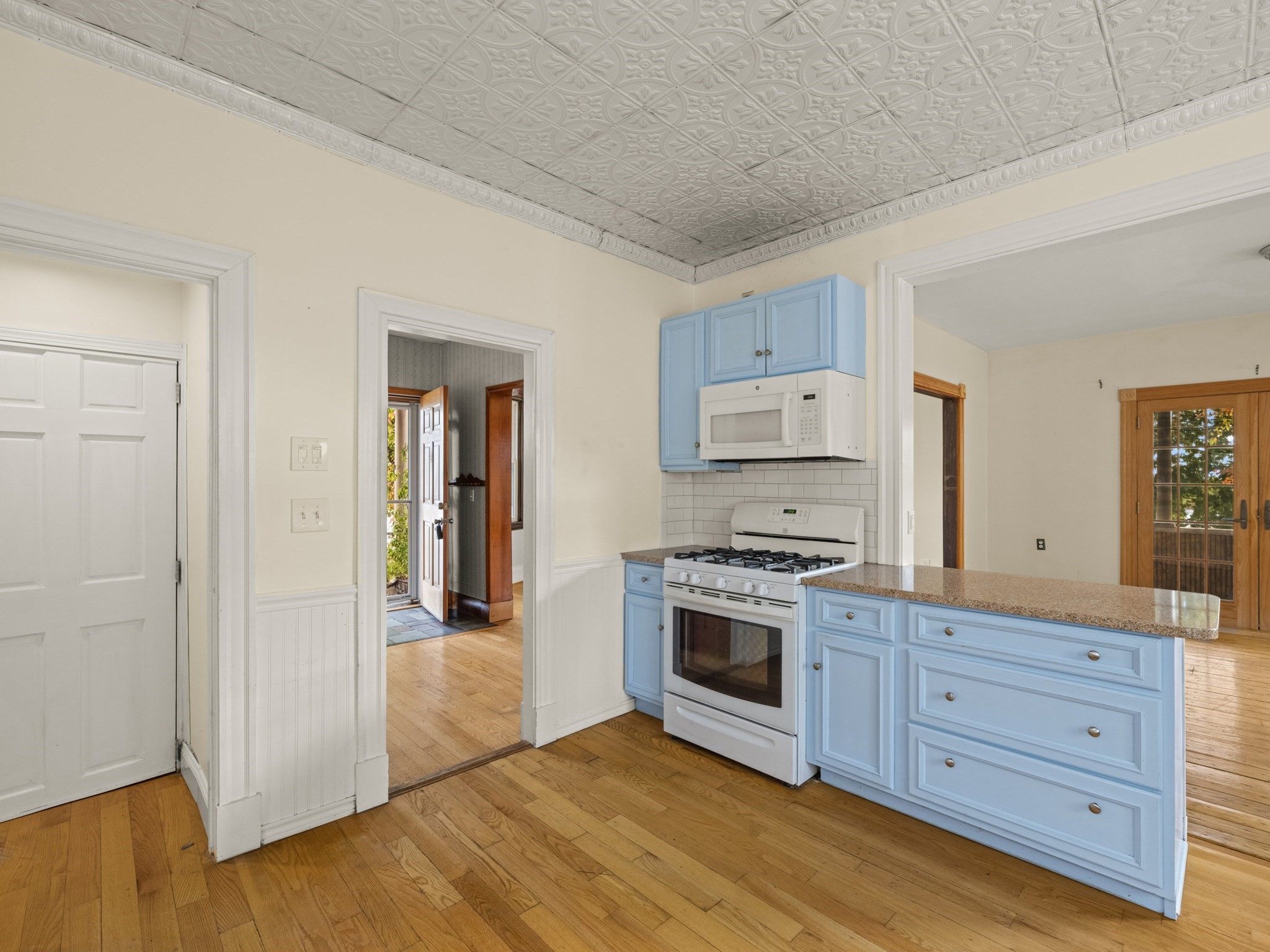 2 Laurel St, Chelsea, MA 02150 - Image 17