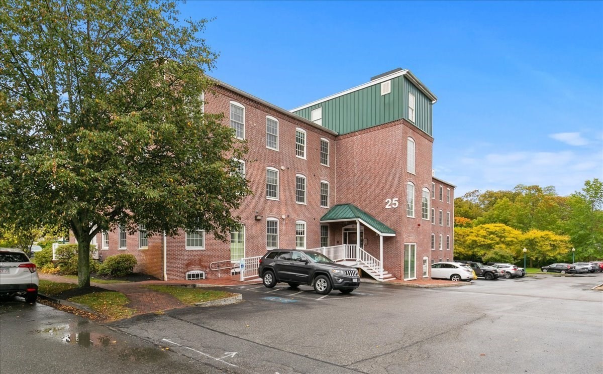 25 Cedar St. Unit 4, Amesbury, MA 01913 - Image 33