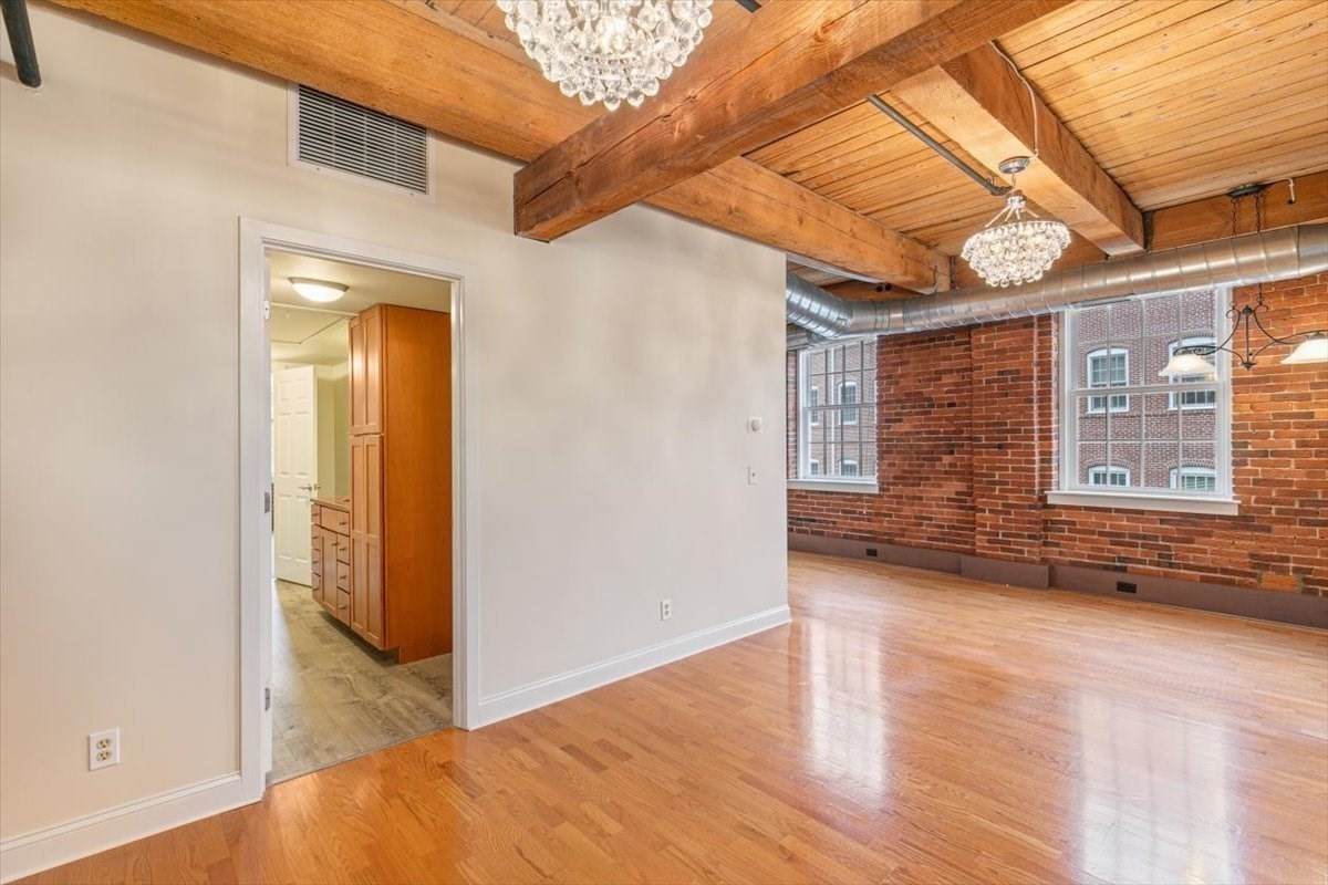 25 Cedar St. Unit 4, Amesbury, MA 01913 - Image 8