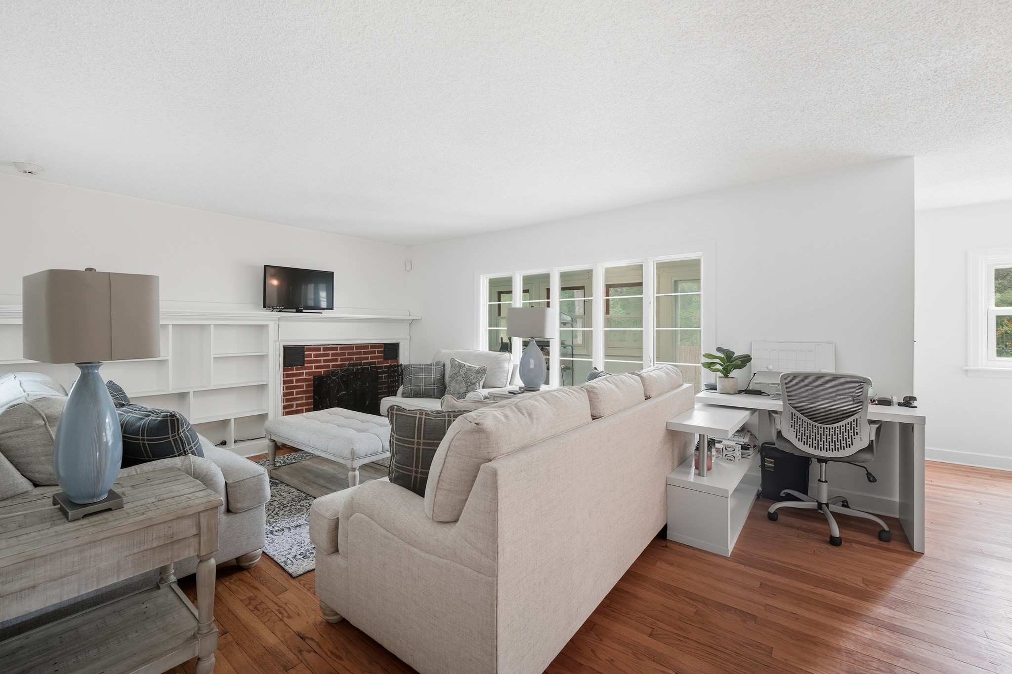 75 Carnavon Cir, Springfield, MA 01109 - Image 10