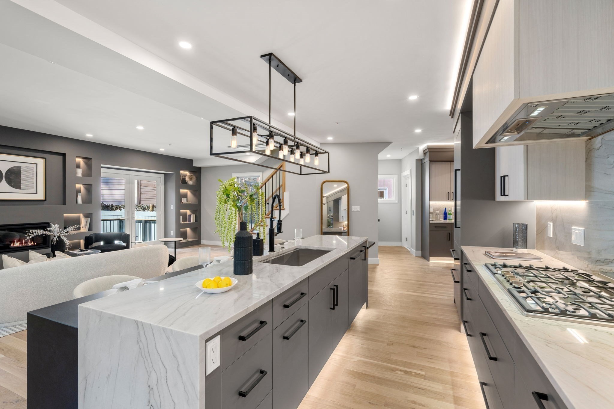 71 Greenough St Unit 71-1, Brookline, MA 02445 - Image 8