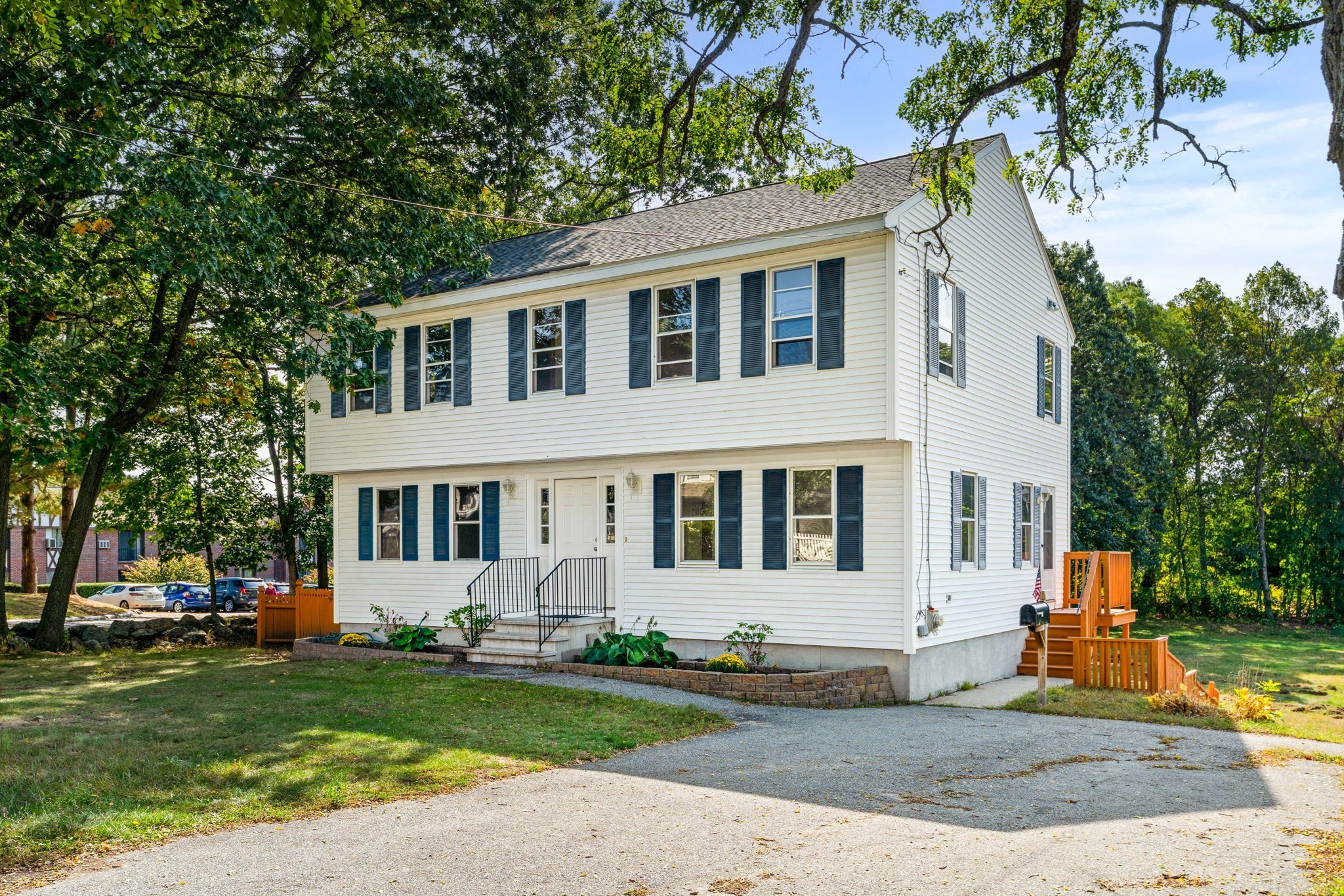 1199 Lawrence Street, Lowell, MA 01852