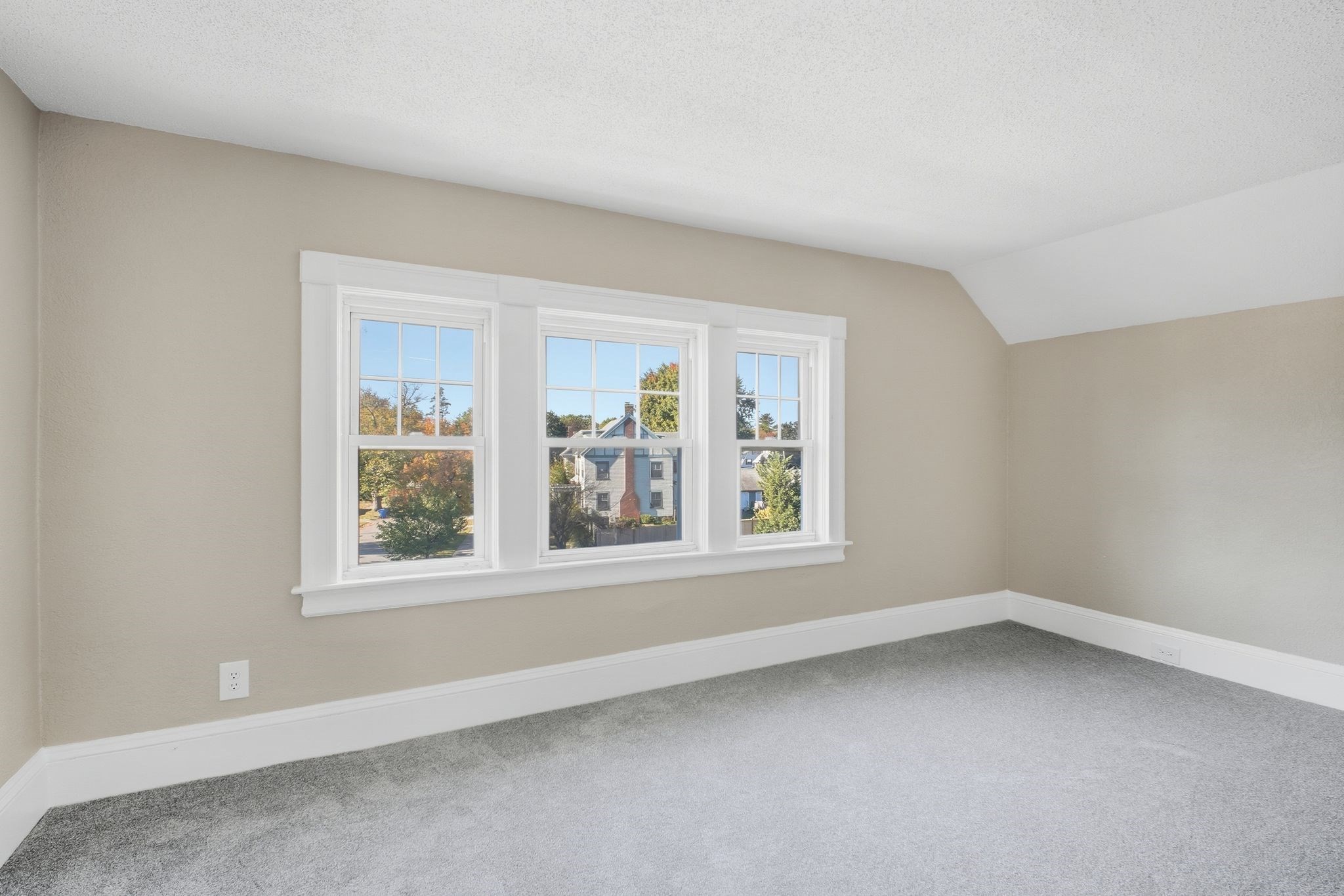 95 Dickinson St, Springfield, MA 01108 - Image 33