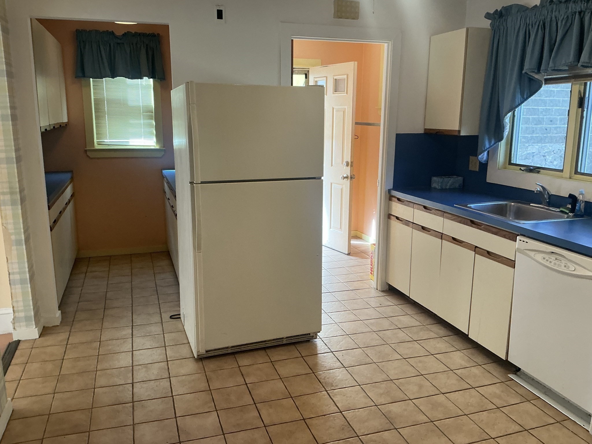 95 Newburg St, Roslindale, Boston, MA 02131 - Image 6