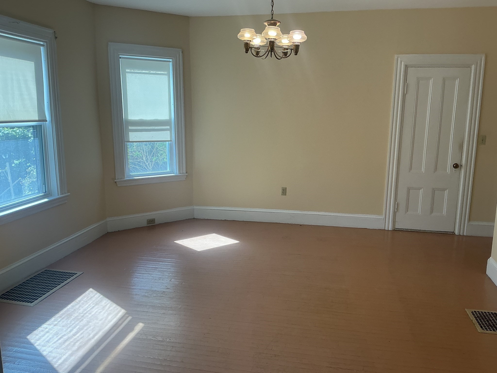 95 Newburg St, Roslindale, Boston, MA 02131 - Image 8