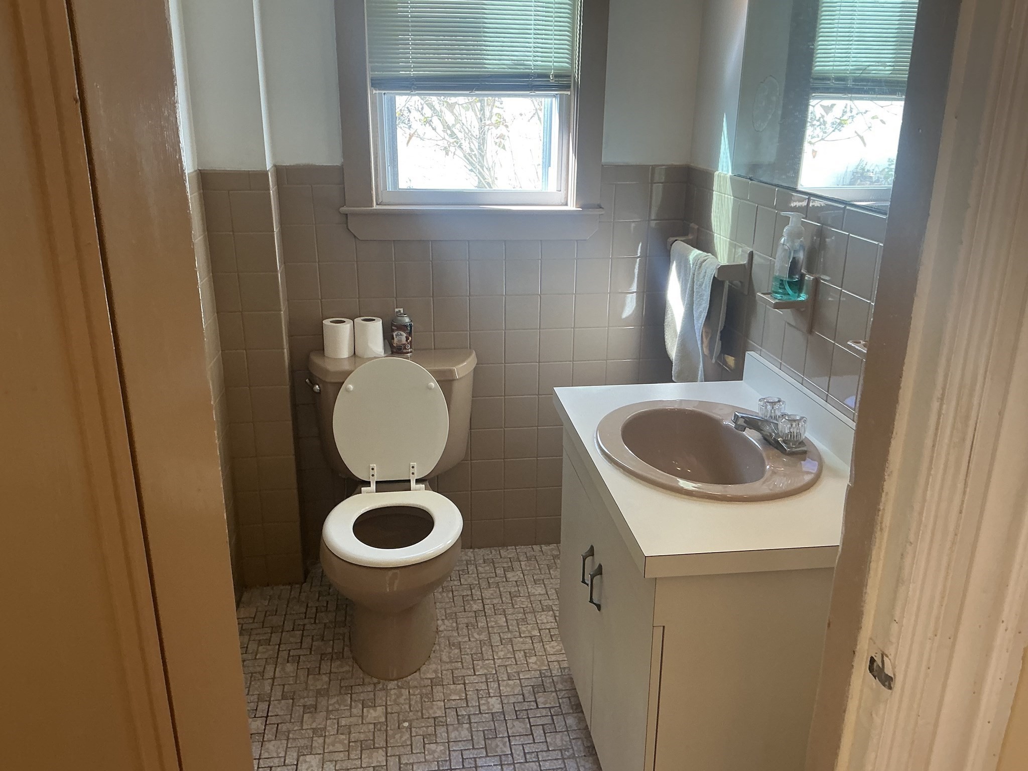 95 Newburg St, Roslindale, Boston, MA 02131 - Image 9