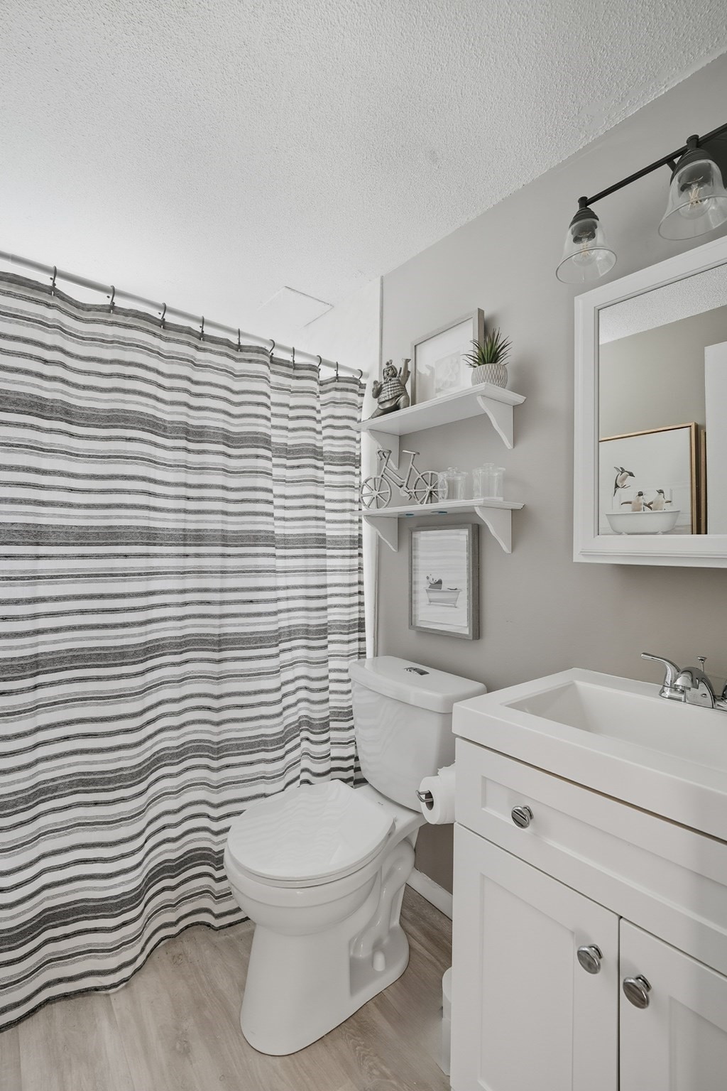 124 Regency Park Dr Unit 124, Agawam, MA 01001 - Image 14