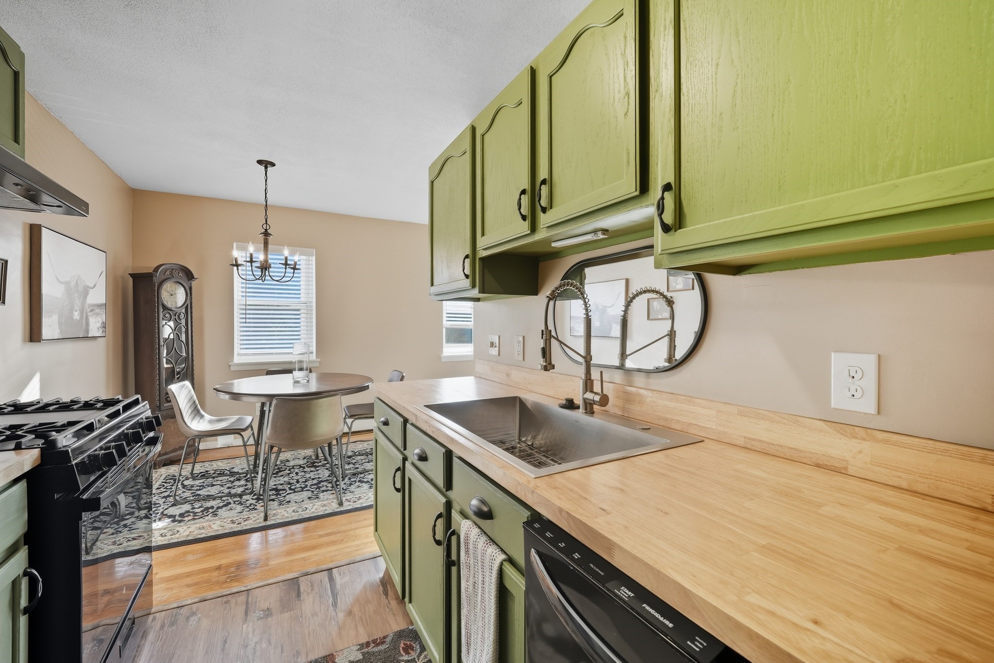 124 Regency Park Dr Unit 124, Agawam, MA 01001 - Image 9