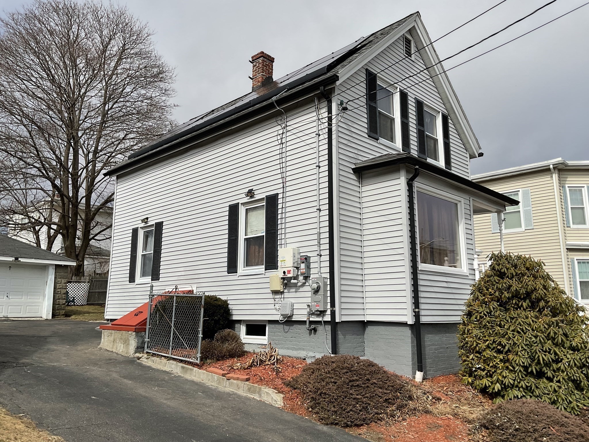 79 Laurel St, Lynn, MA 01905 - Image 2
