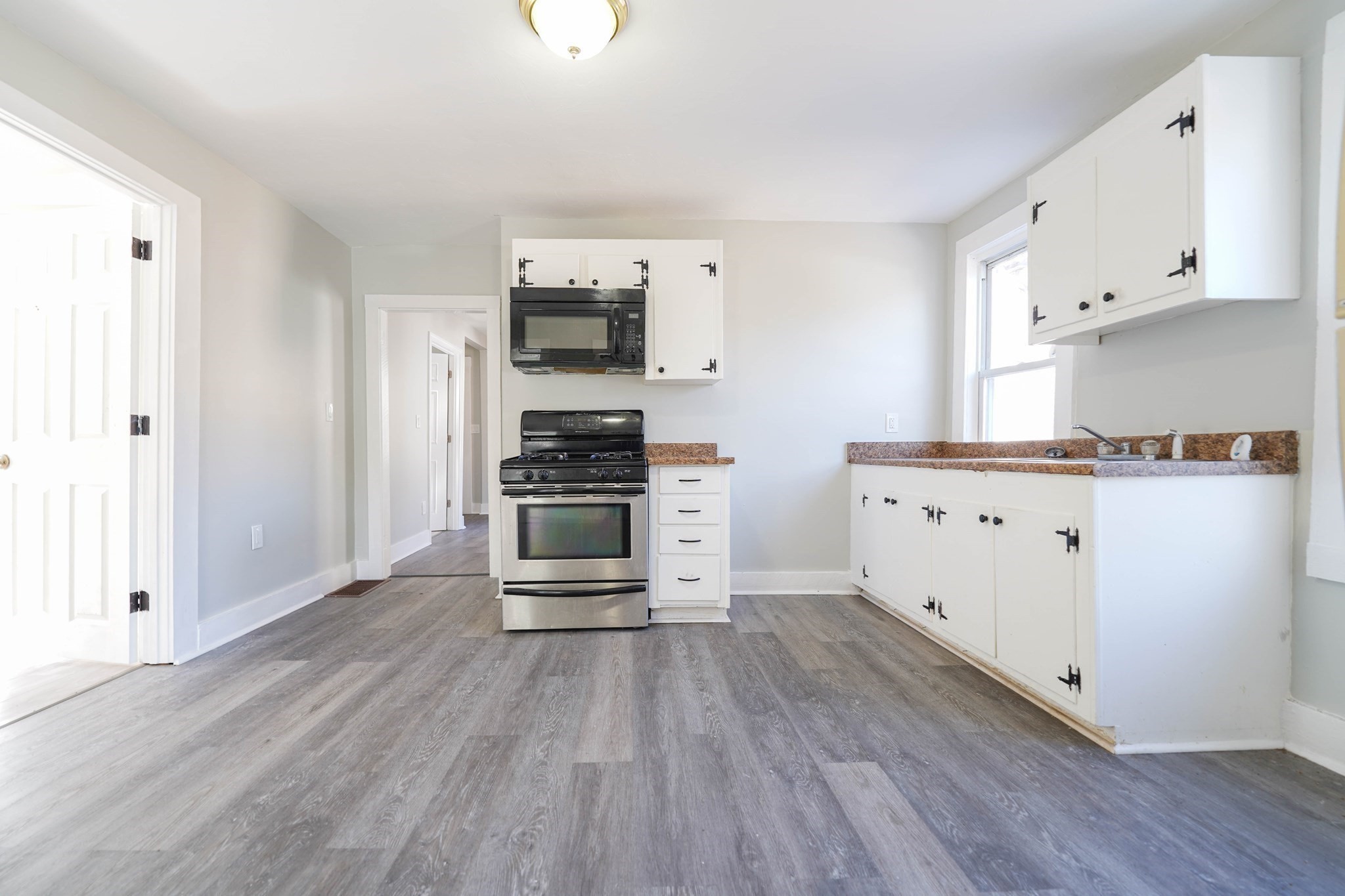 252 Somerset Ave, Taunton, MA 02780 - Image 9