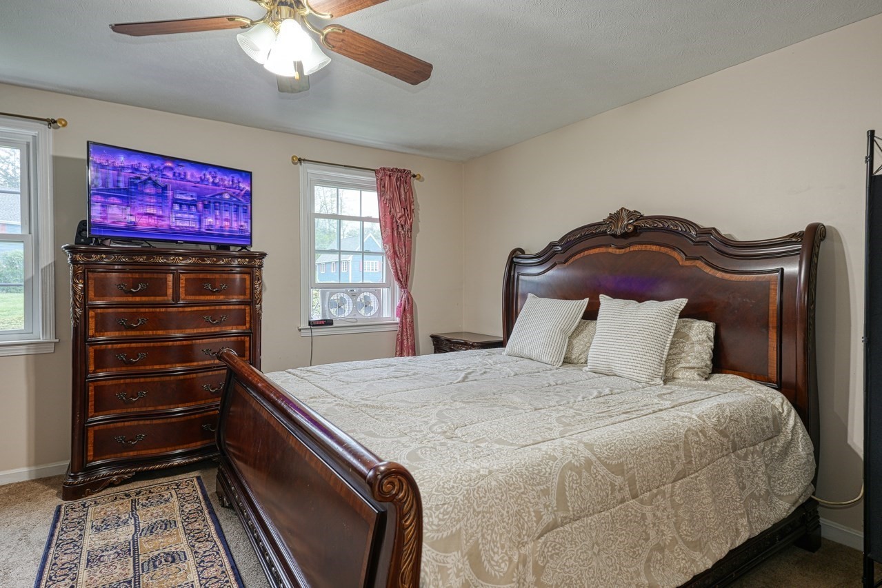 17 Fernwood Dr Unit D, Leominster, MA 01453 - Image 11