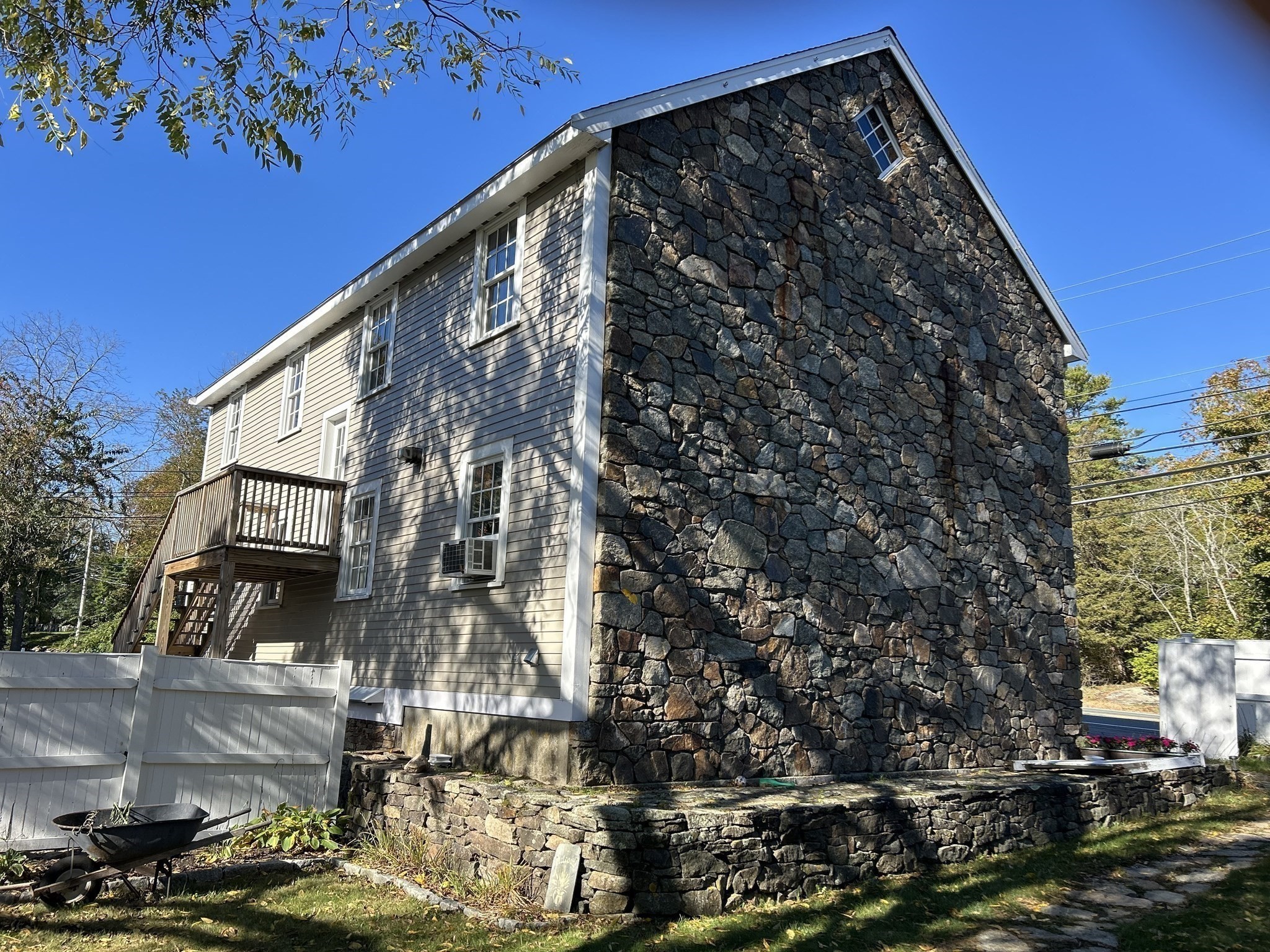 1 Main St, Essex, MA 01929 - Image 4