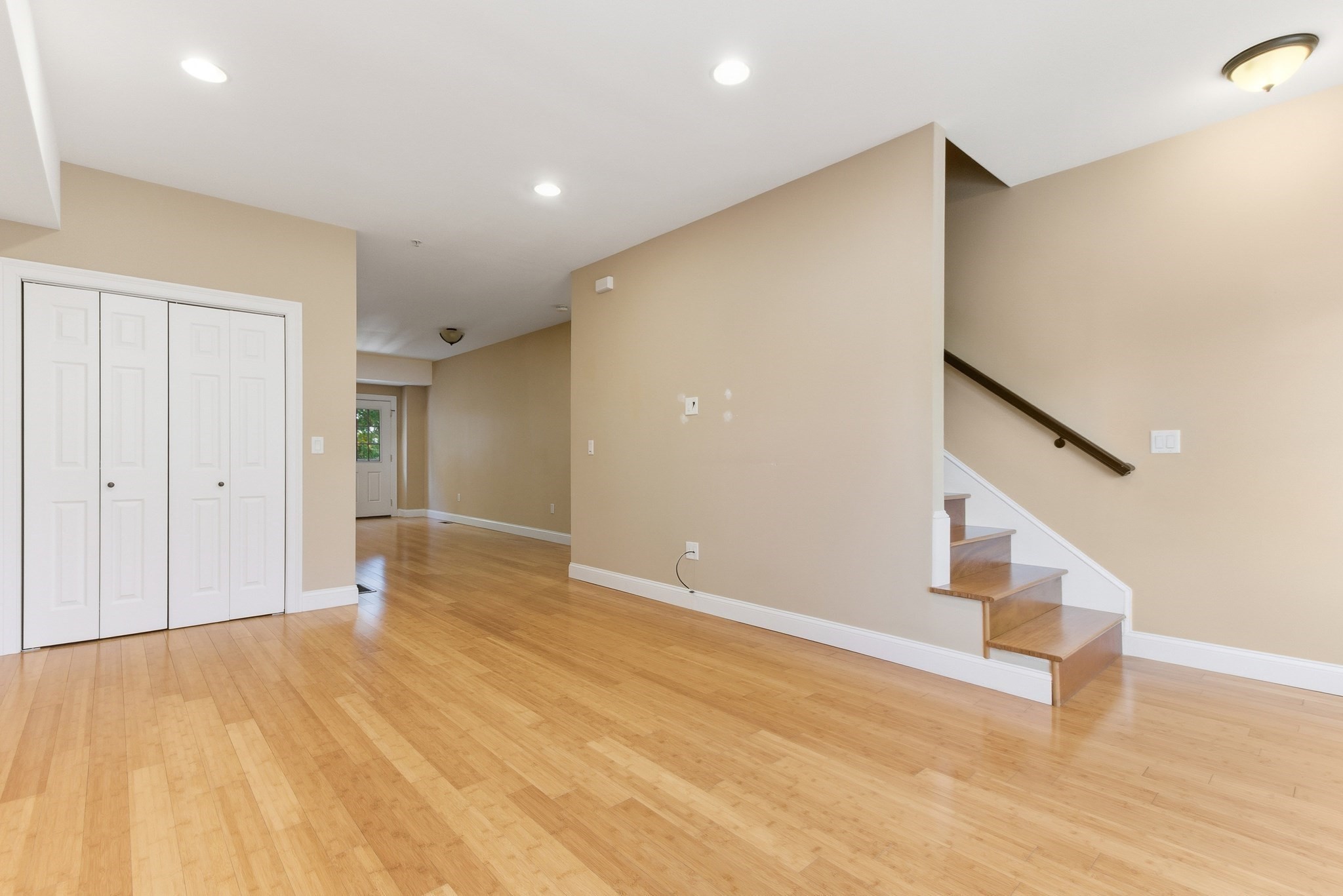 8 Saint Marys Way Unit 8, Marlborough, MA 01752 - Image 12