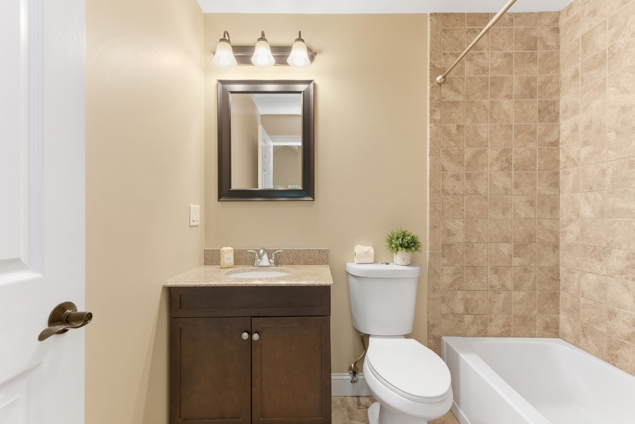 8 Saint Marys Way Unit 8, Marlborough, MA 01752 - Image 17