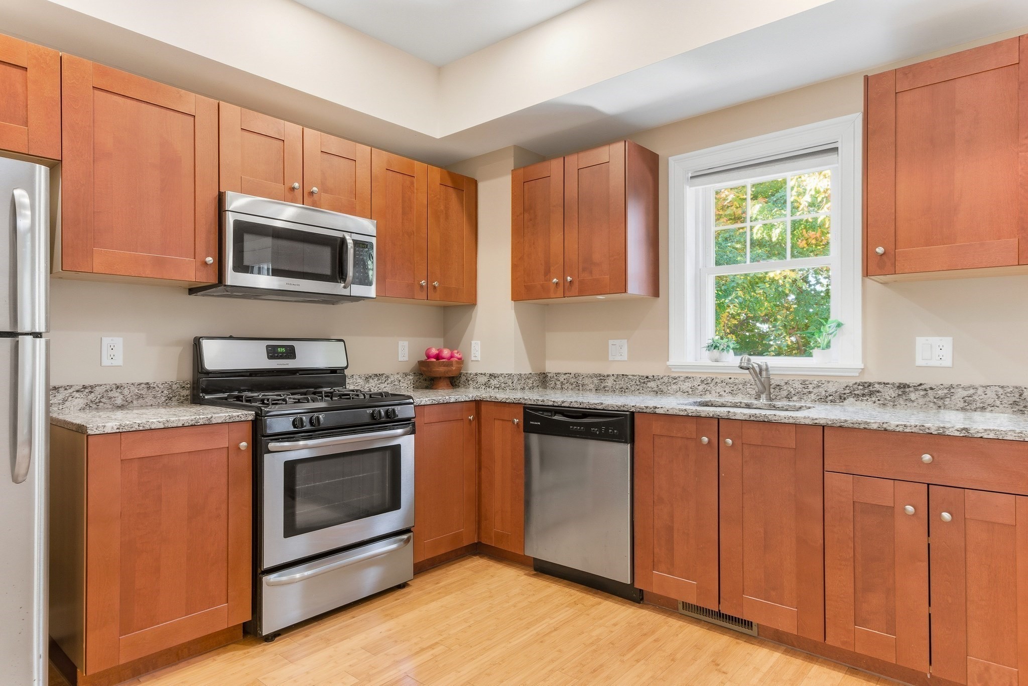 8 Saint Marys Way Unit 8, Marlborough, MA 01752 - Image 5
