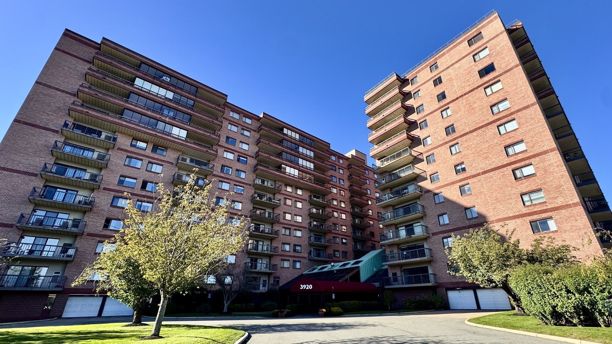 3920 Mystic Valley Pkwy Unit 817, Medford, MA 02155