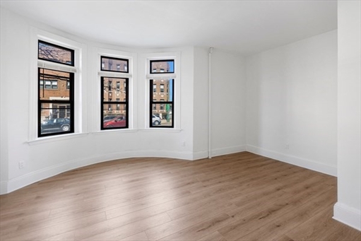 864 Huntington Ave, Apt 1