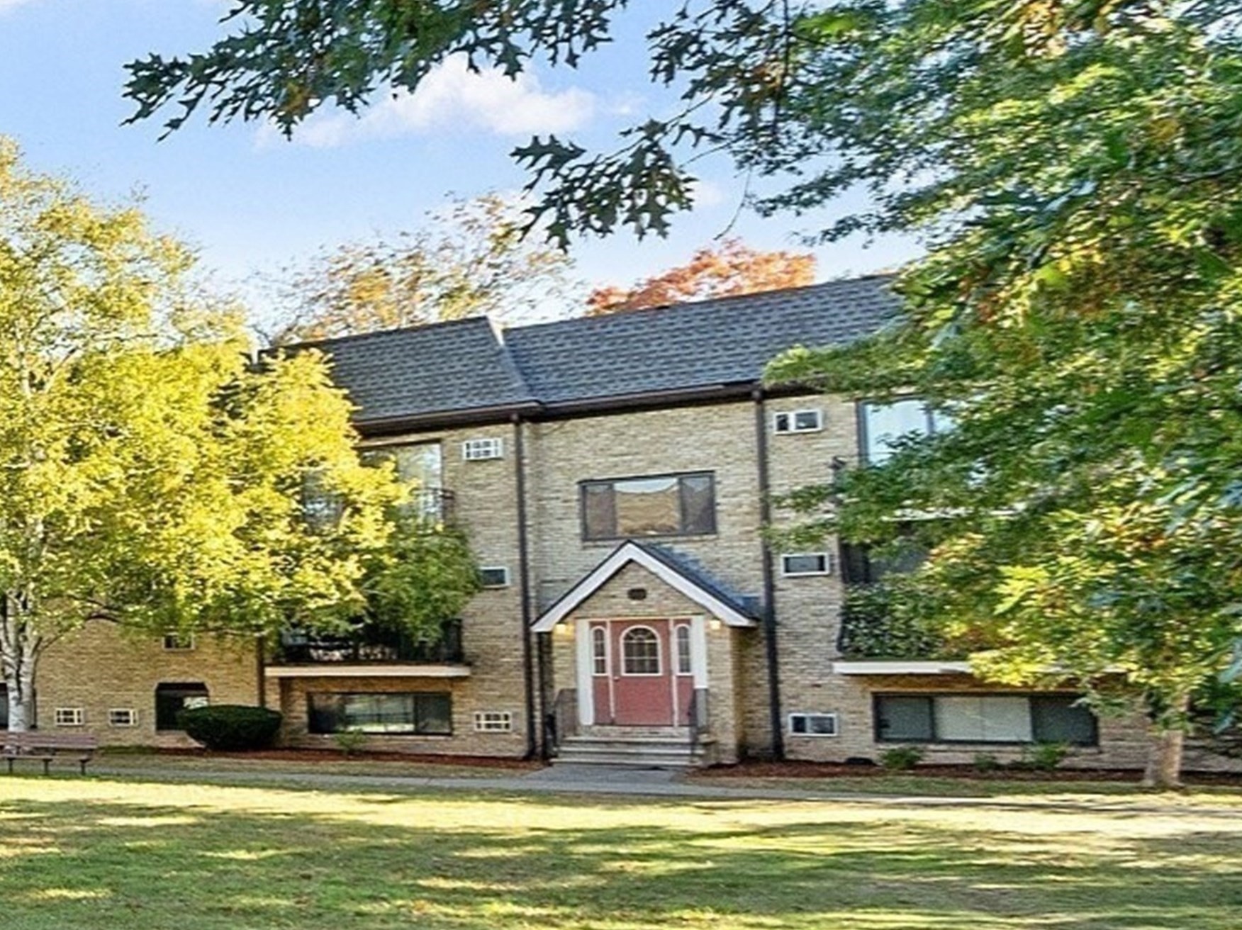 295 Pawtucket Blvd Unit 7, Lowell, MA 01854 - Image 2