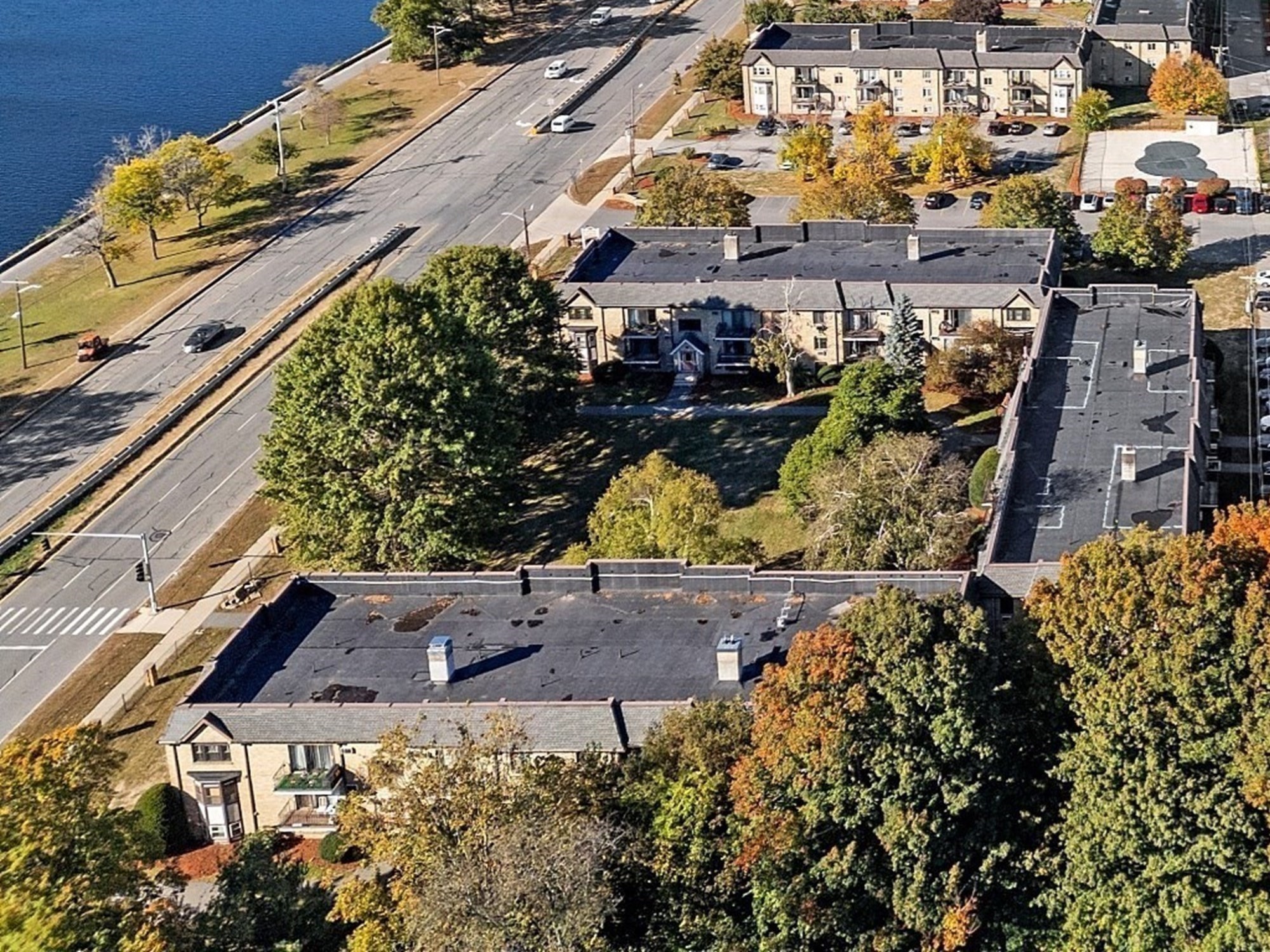 295 Pawtucket Blvd Unit 7, Lowell, MA 01854 - Image 31